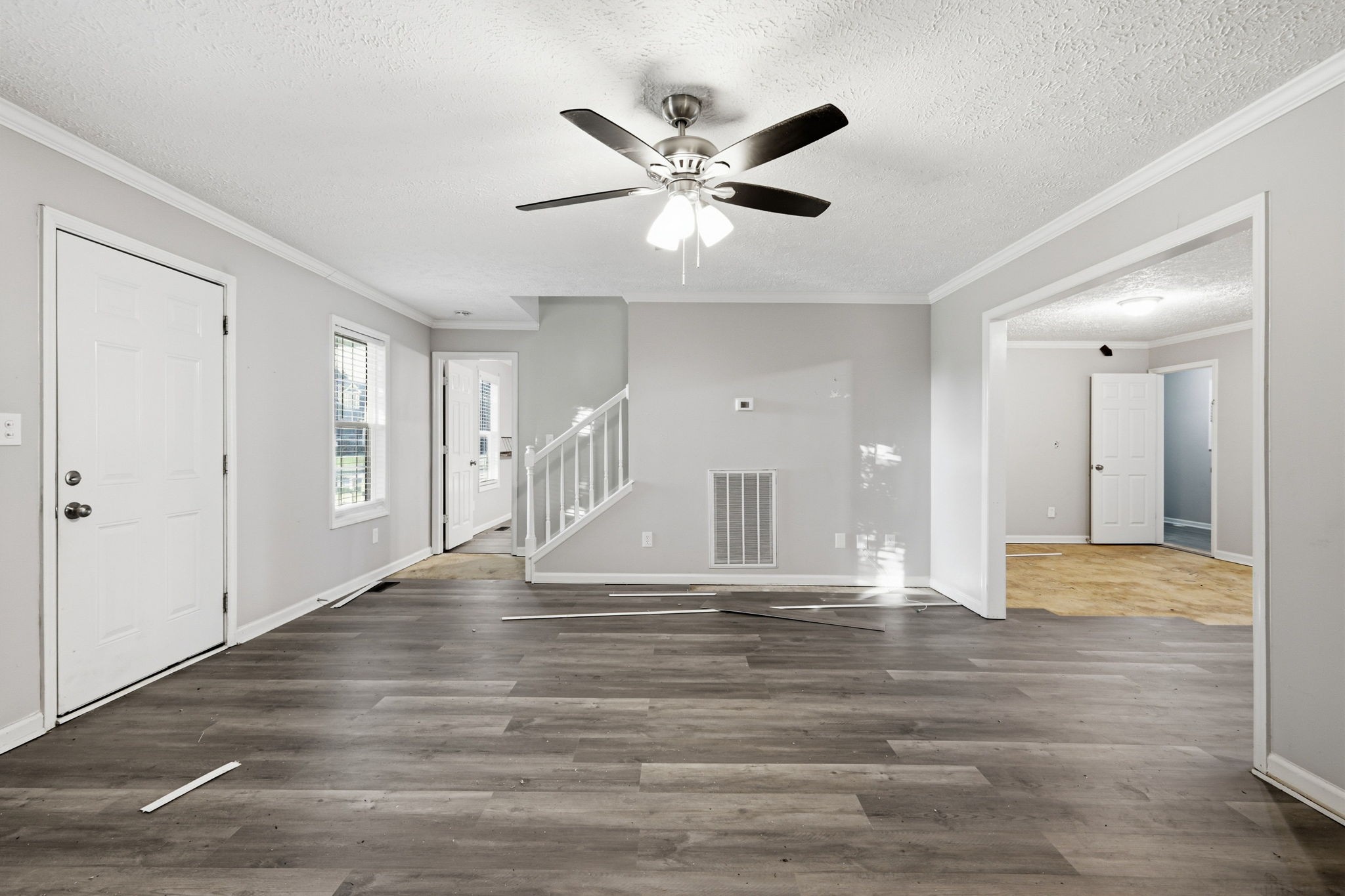 2908 Sams Ct