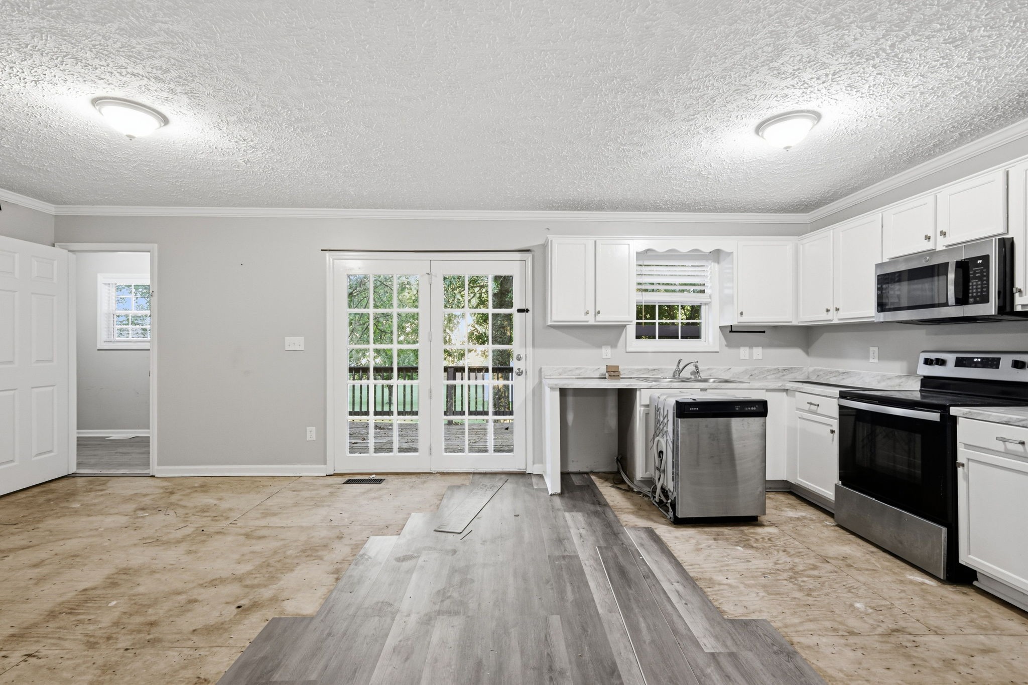 2908 Sams Ct