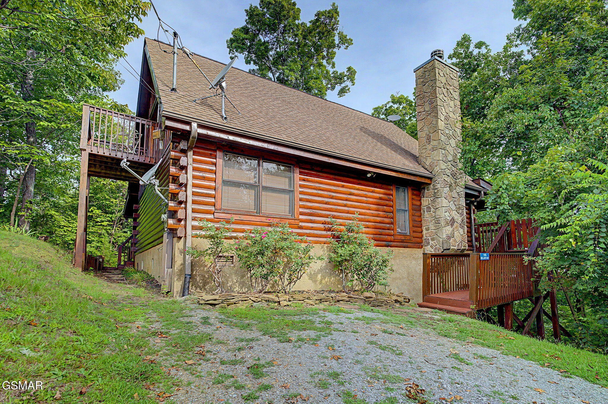 1065 Willard Way