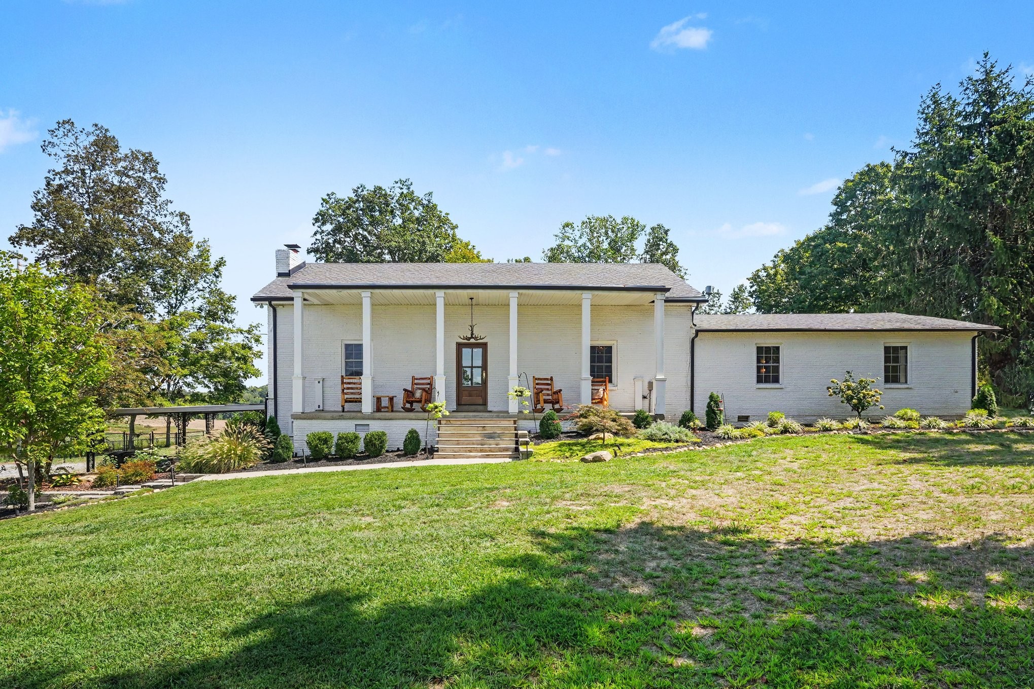 1330 Ridge Rd