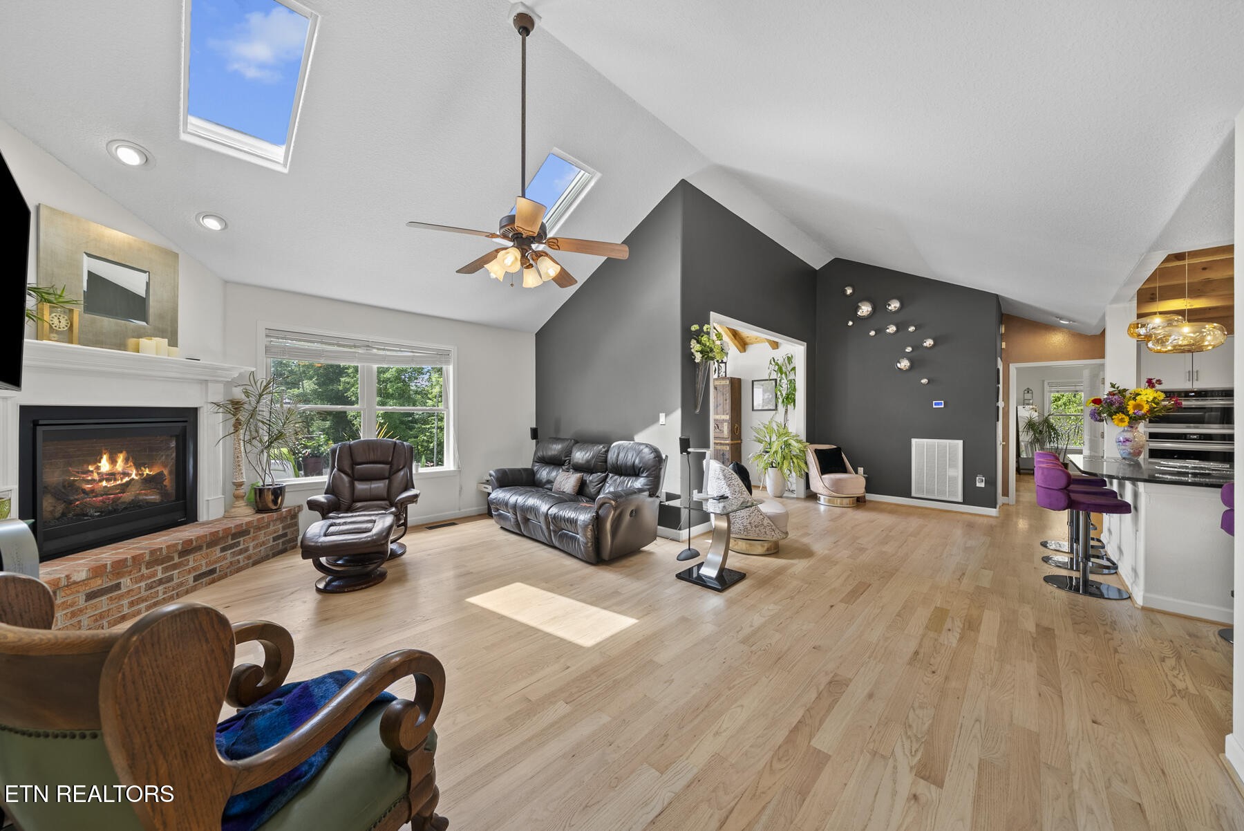 1014 Sunset Ridge Drive