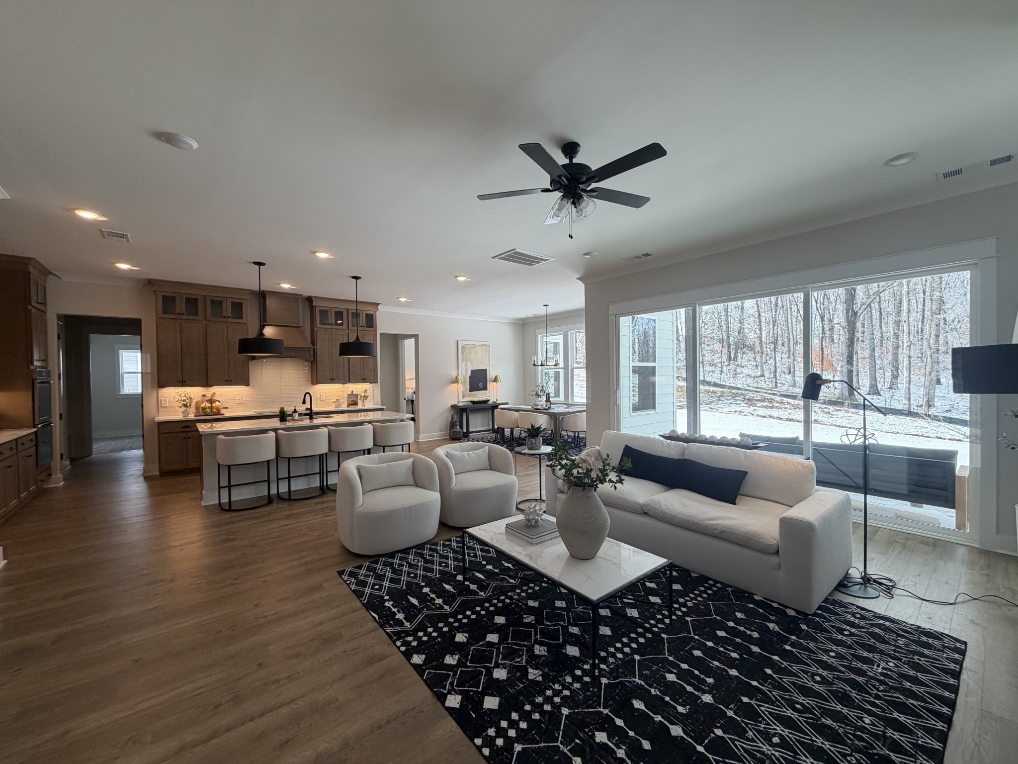 7229 Fairlawn Drive
