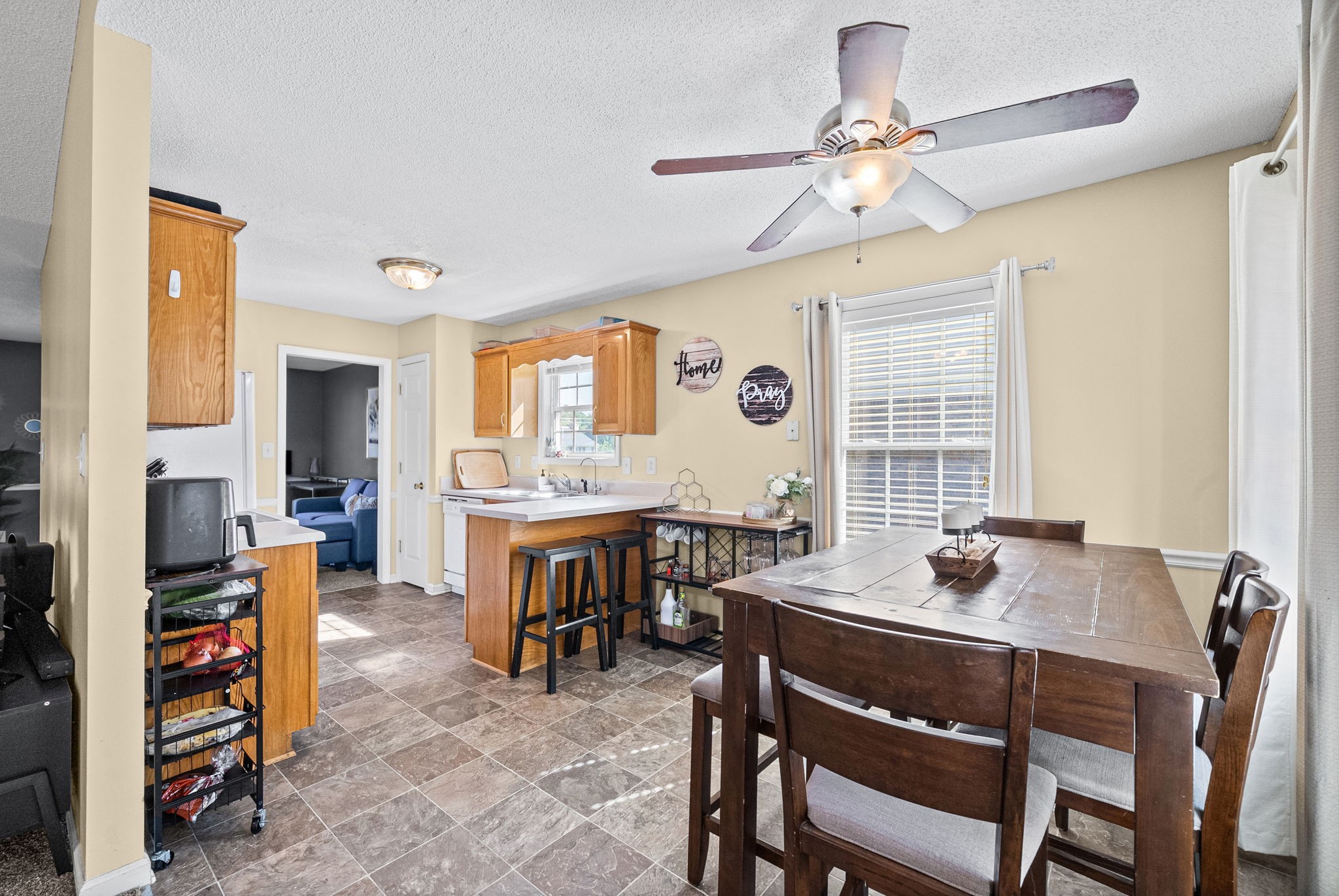1344 Bluebonnet Dr