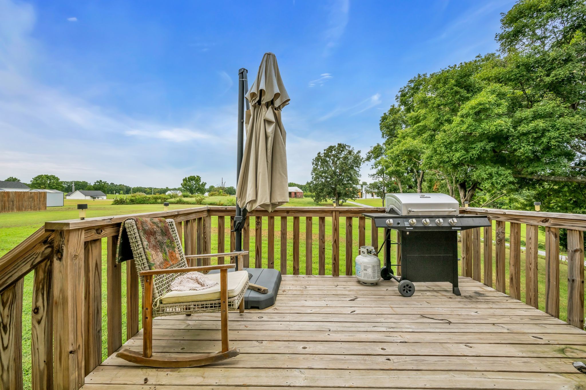 1427 Ridge Rd