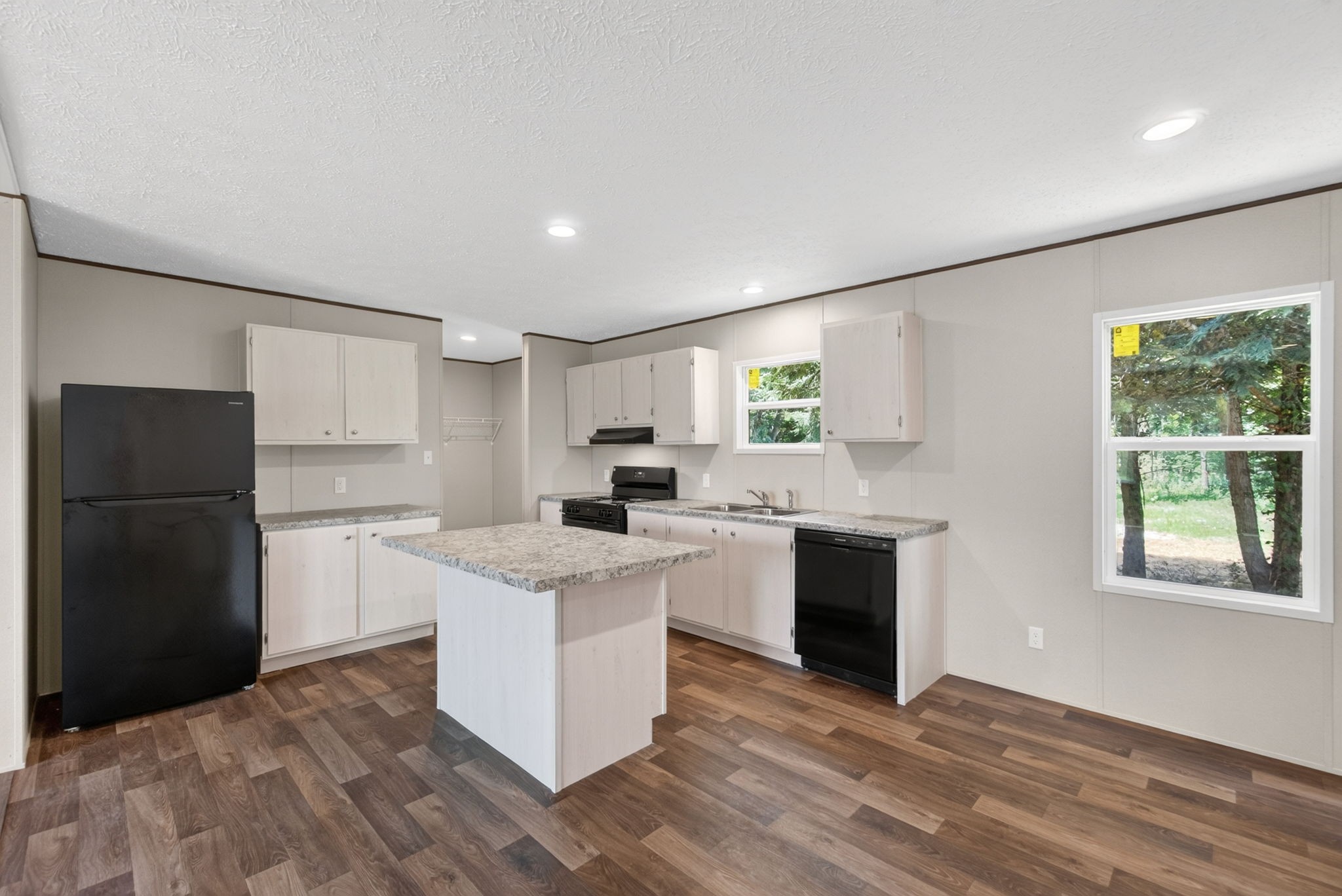 1498 Hensley Chapel Rd