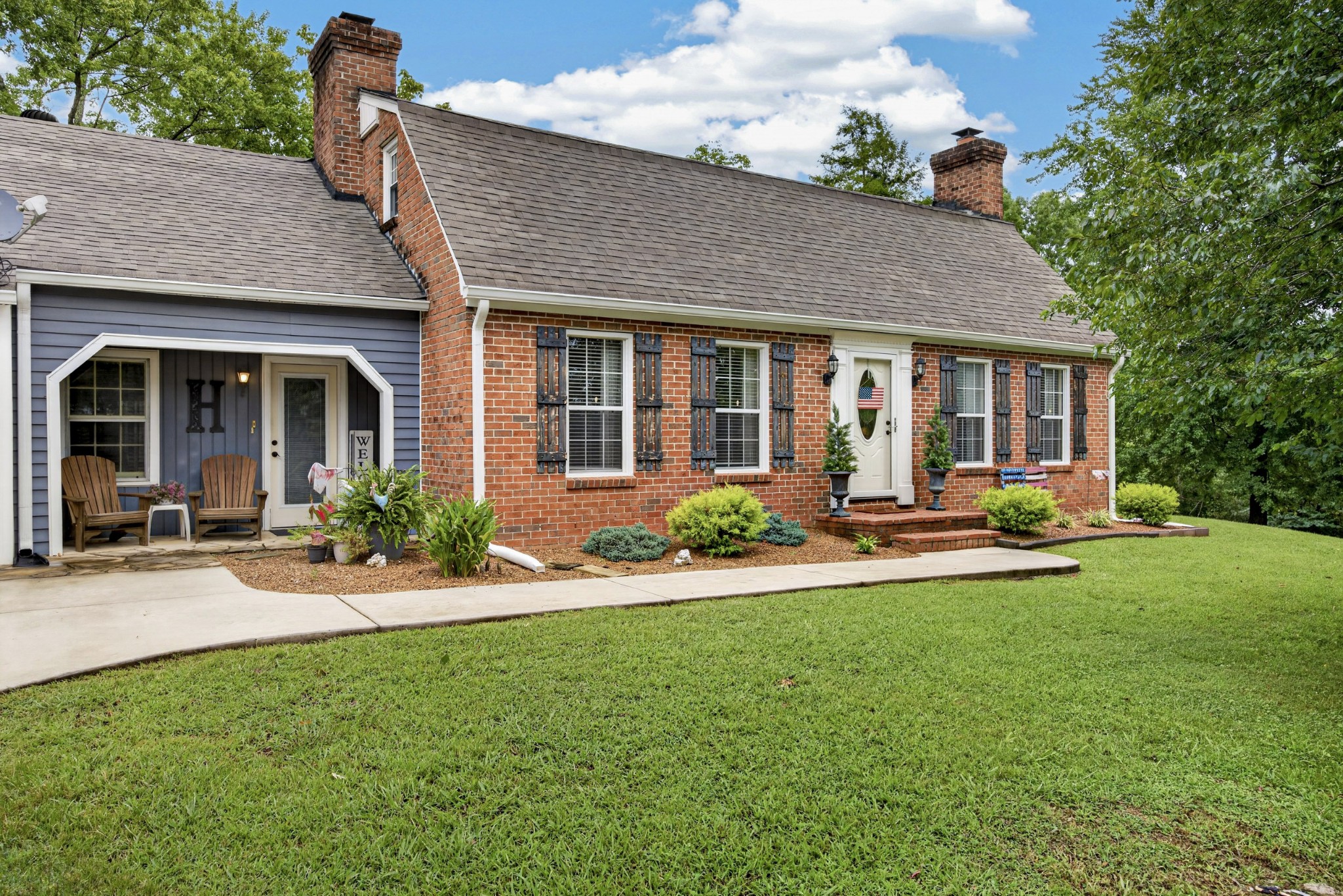 115 Sunset Dr