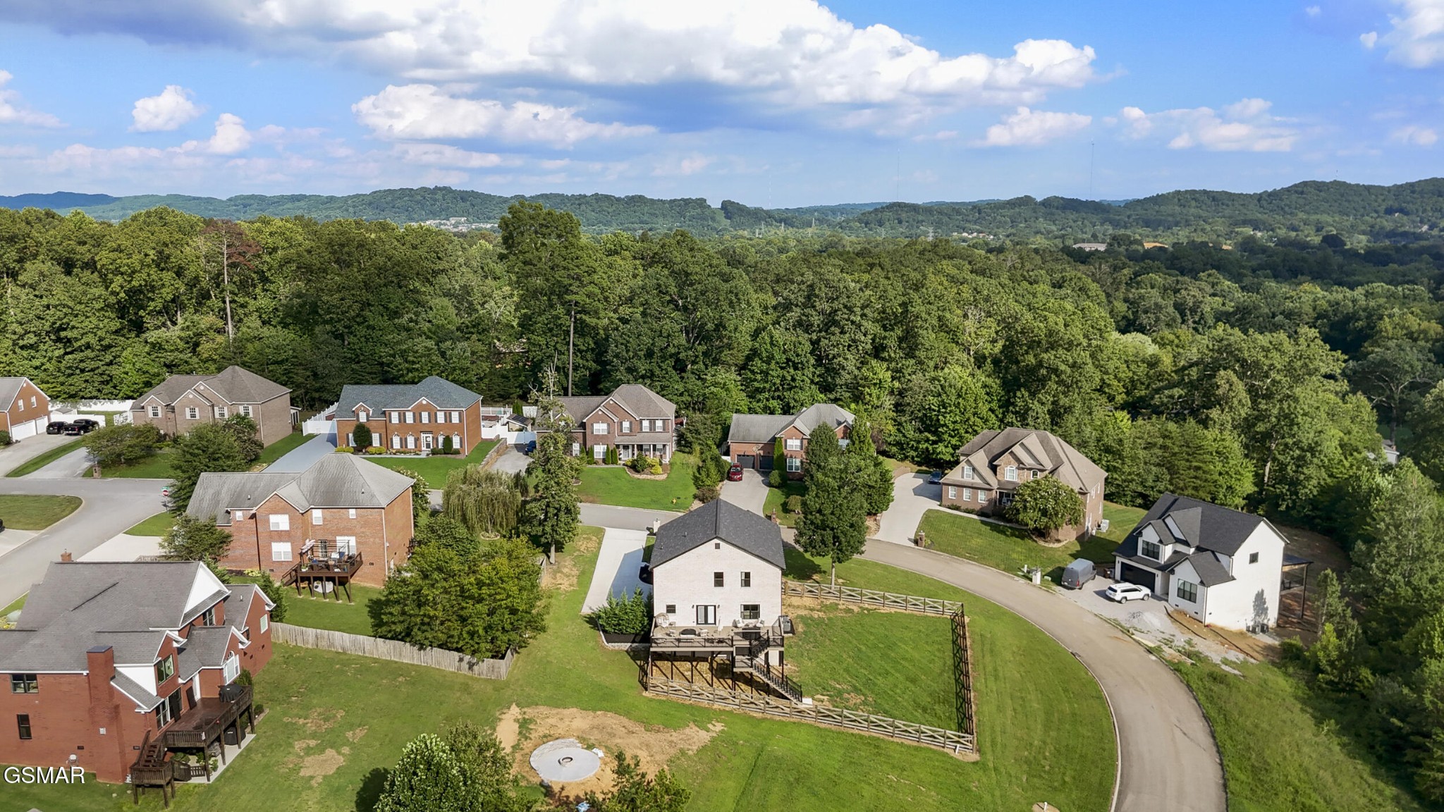 1007 Crown Ridge Lane