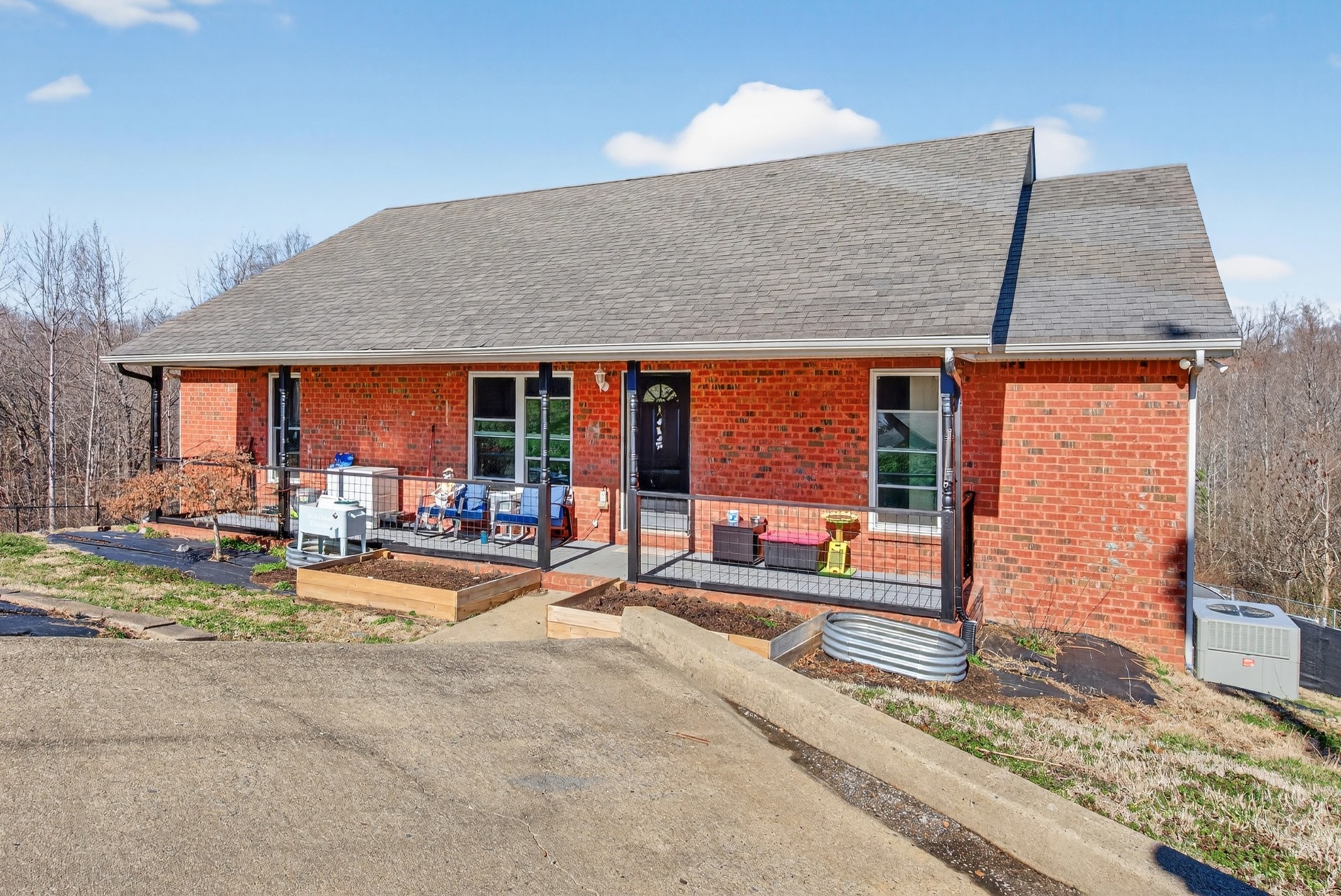 180 Doty Rd