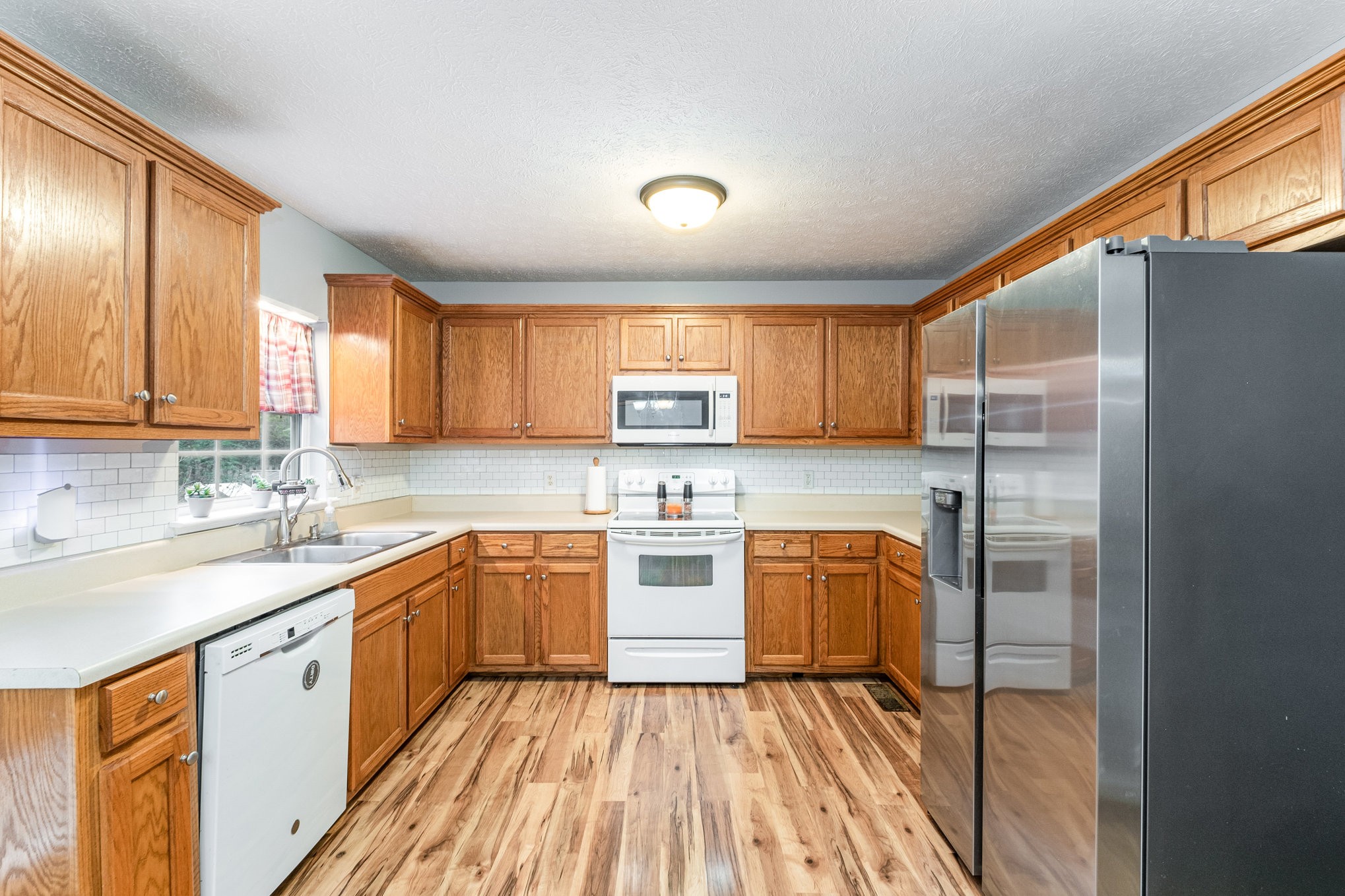 1543 John Galt Dr
