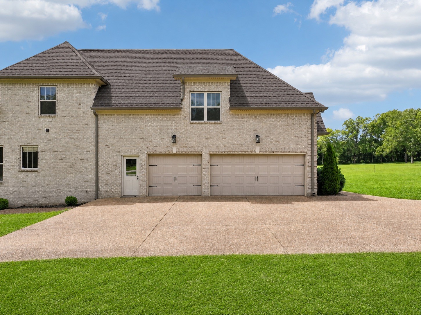 1730 Dillon Rd
