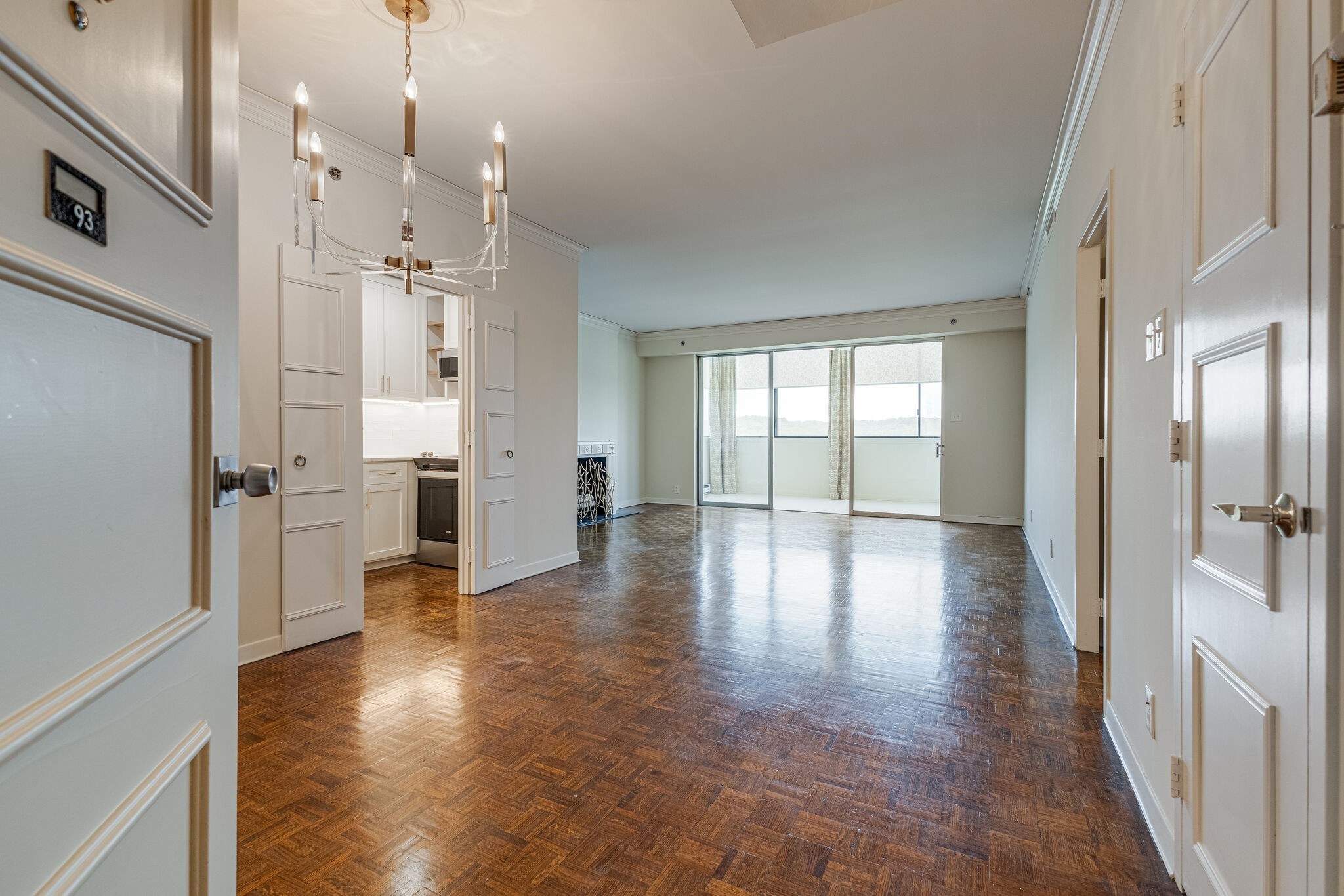 105 Leake Ave