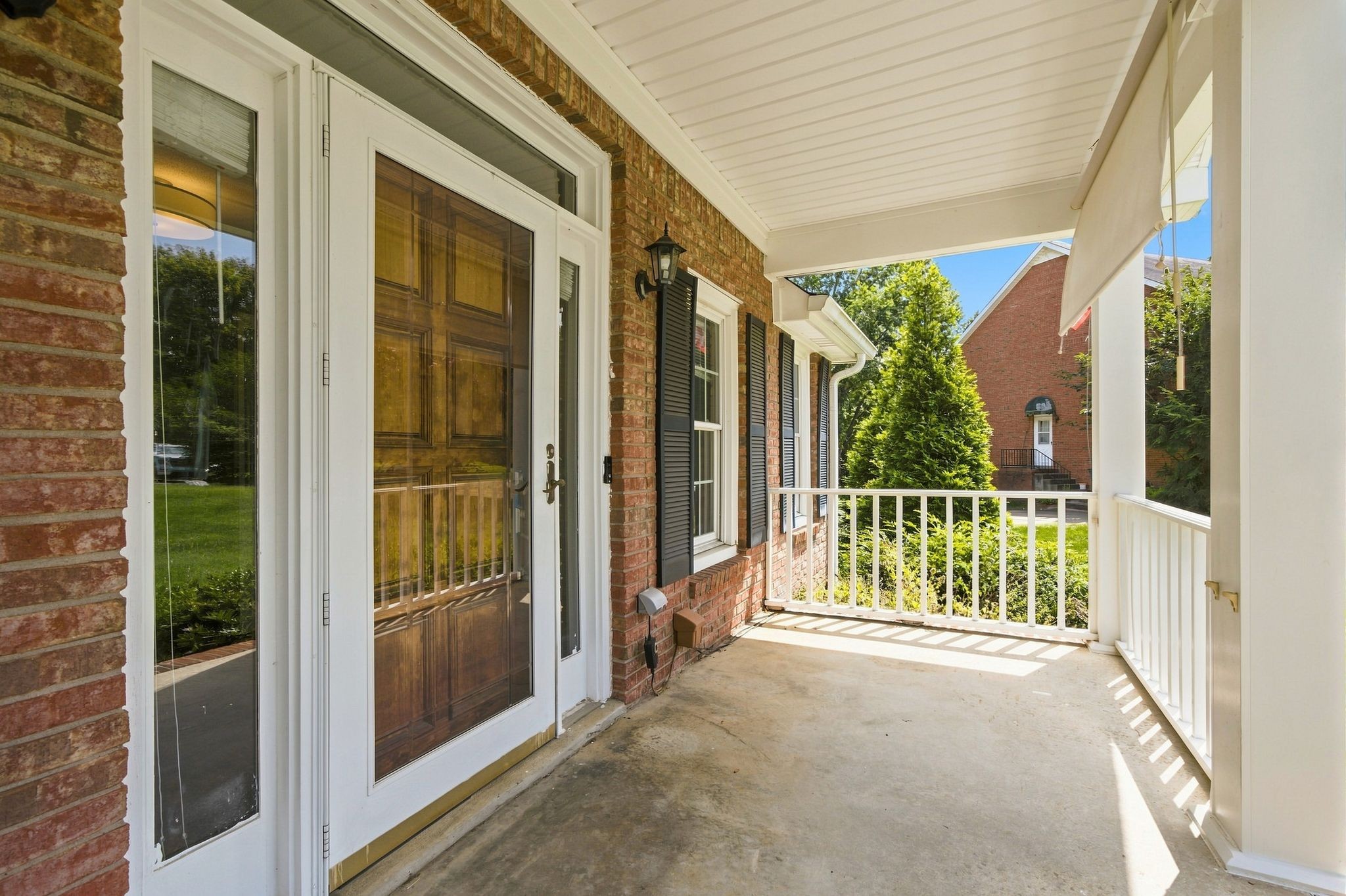 2714 Runnymeade Dr
