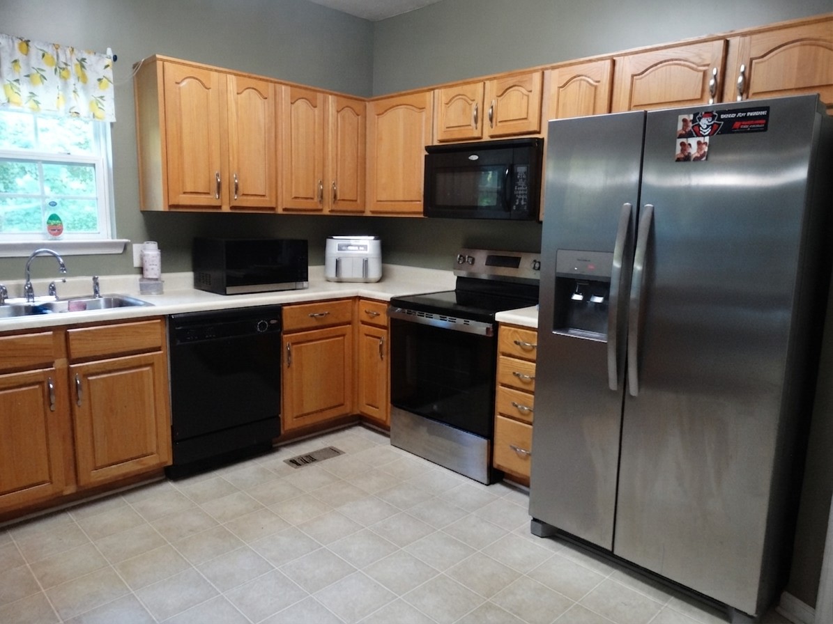 1312 Napa Pt, E