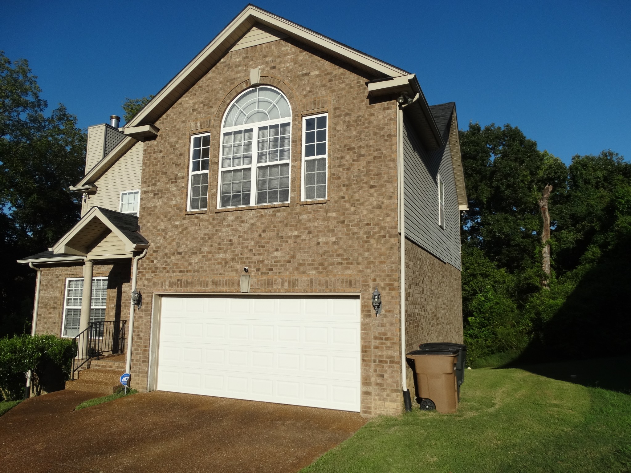 1312 Napa Pt, E