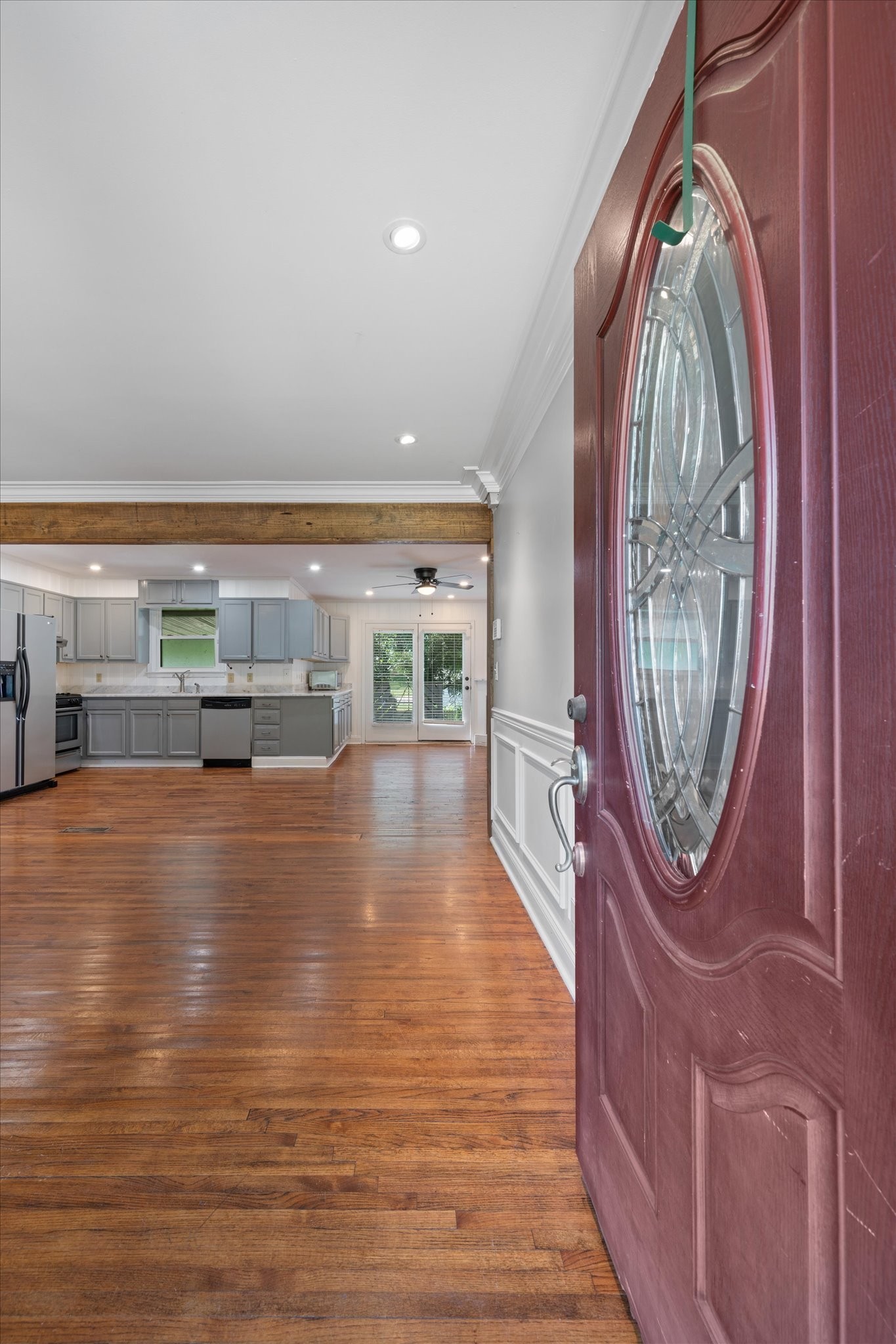 6628 Cabot Dr