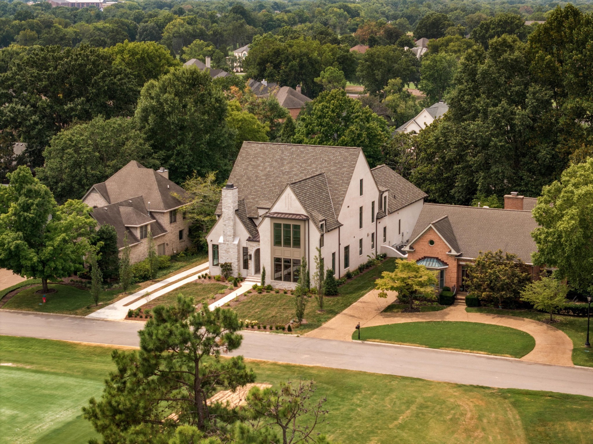 522 Midway Circle