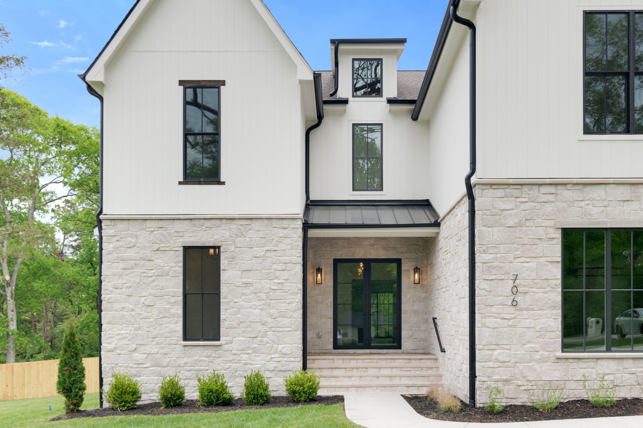 706 Brook Hollow Rd