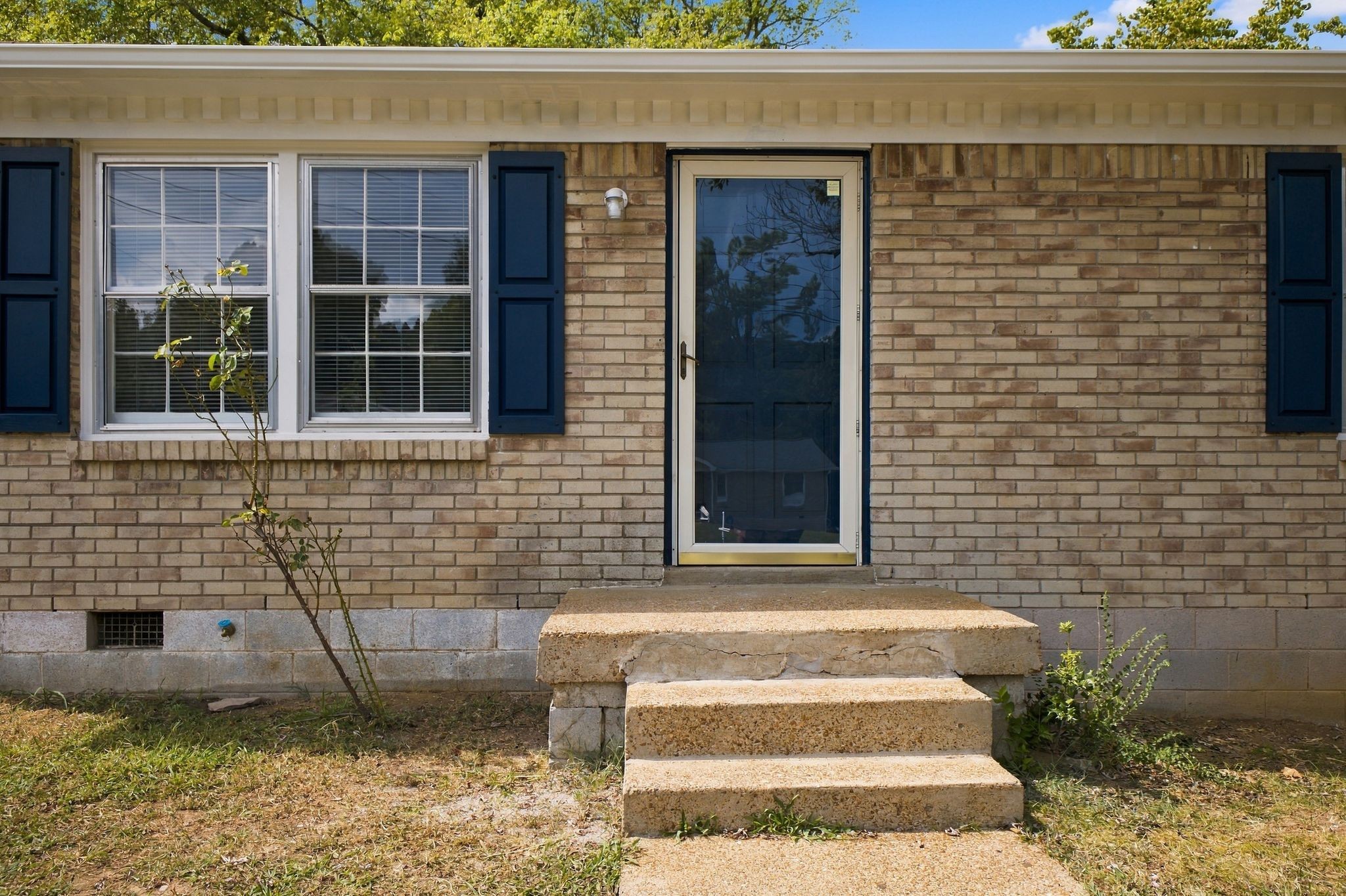 129 Karen Ray Ct