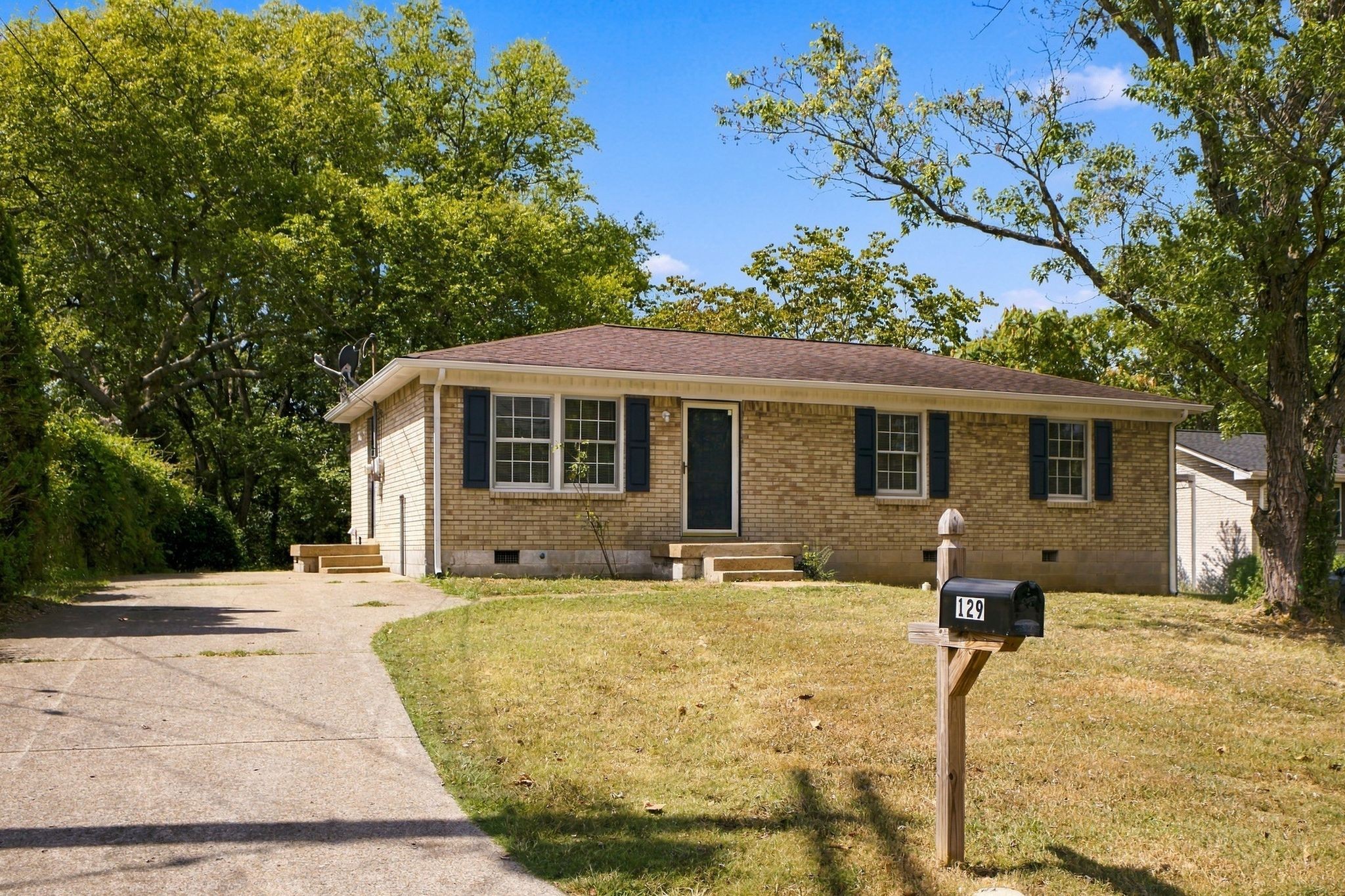 129 Karen Ray Ct