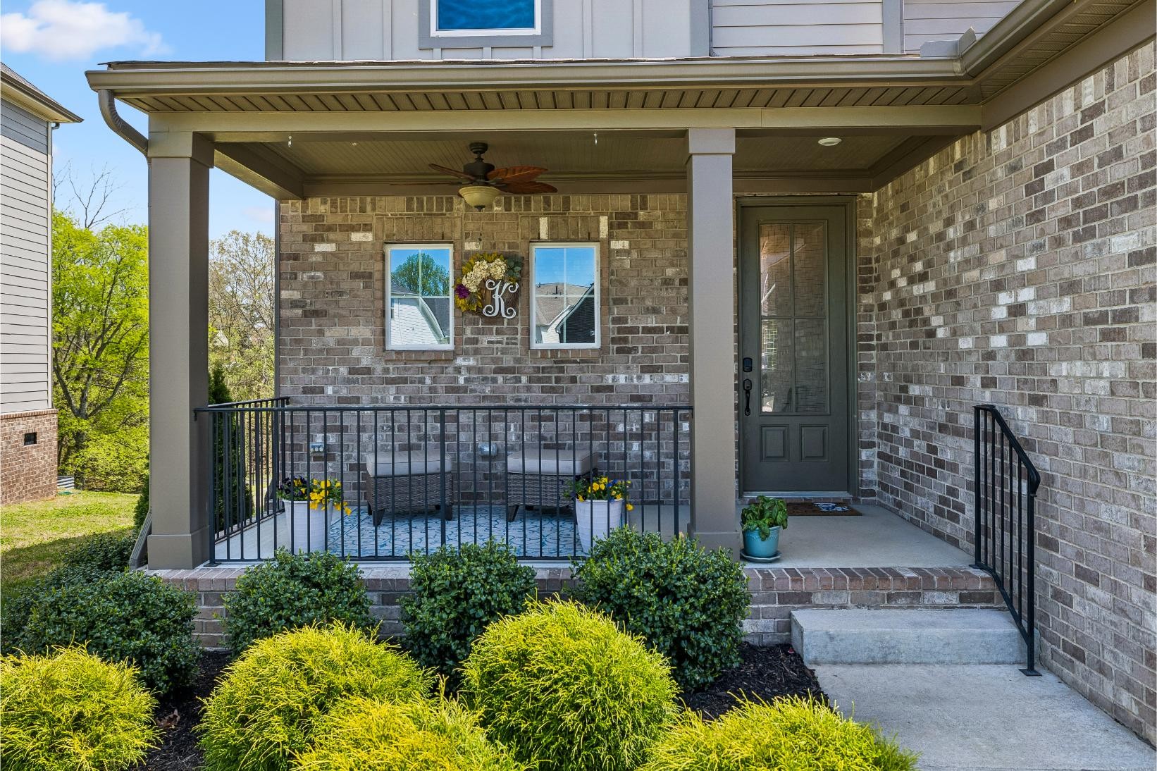 132 Newbury Dr