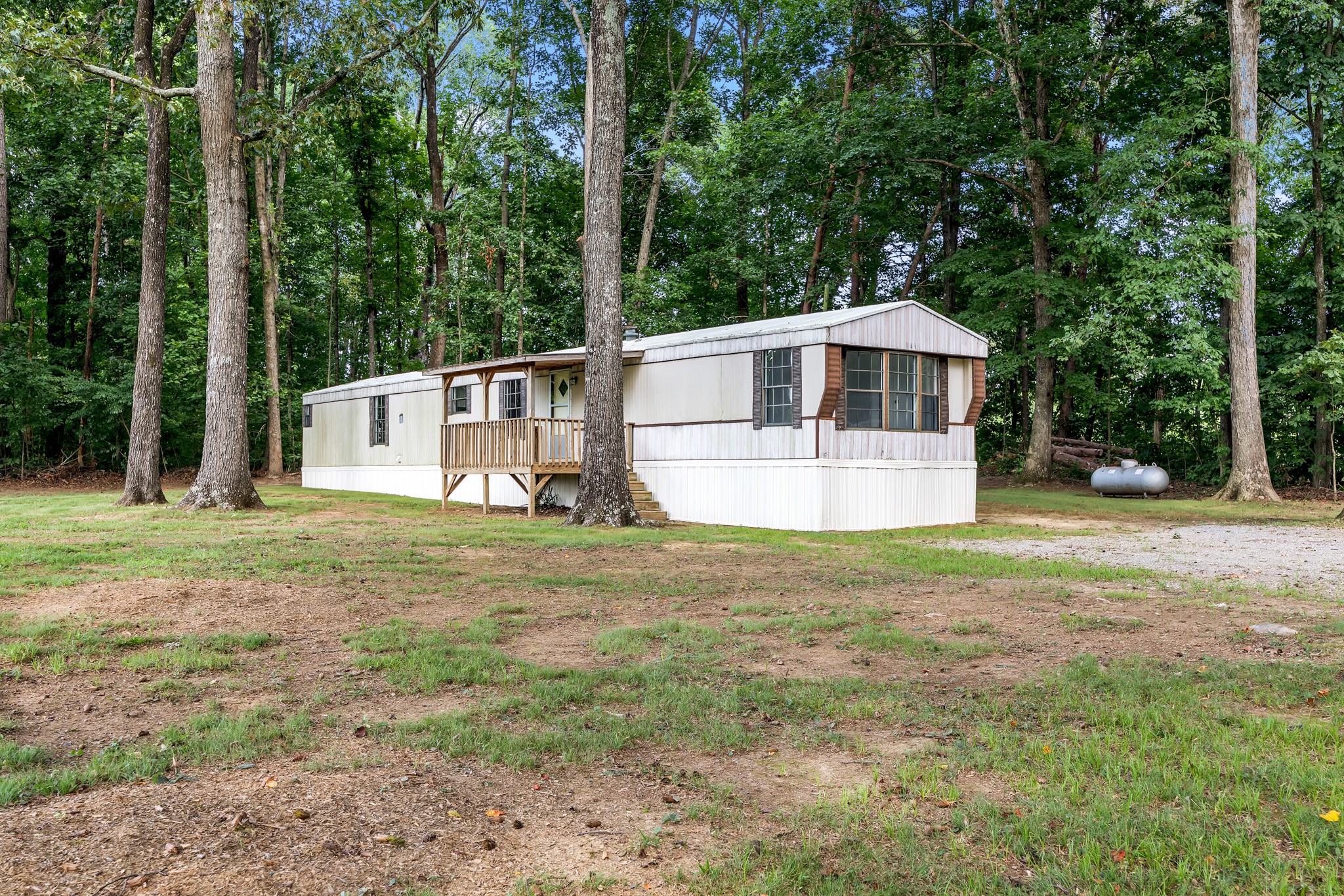 412 Weese Rd, SE