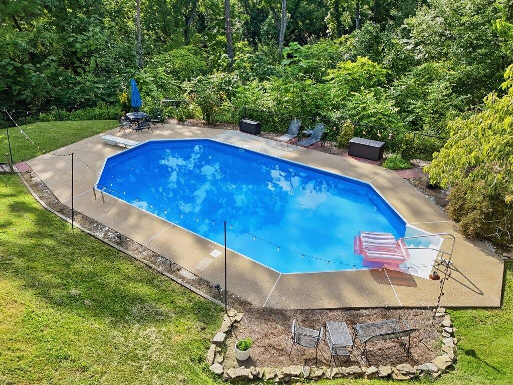 1718 Lake Wood Circle