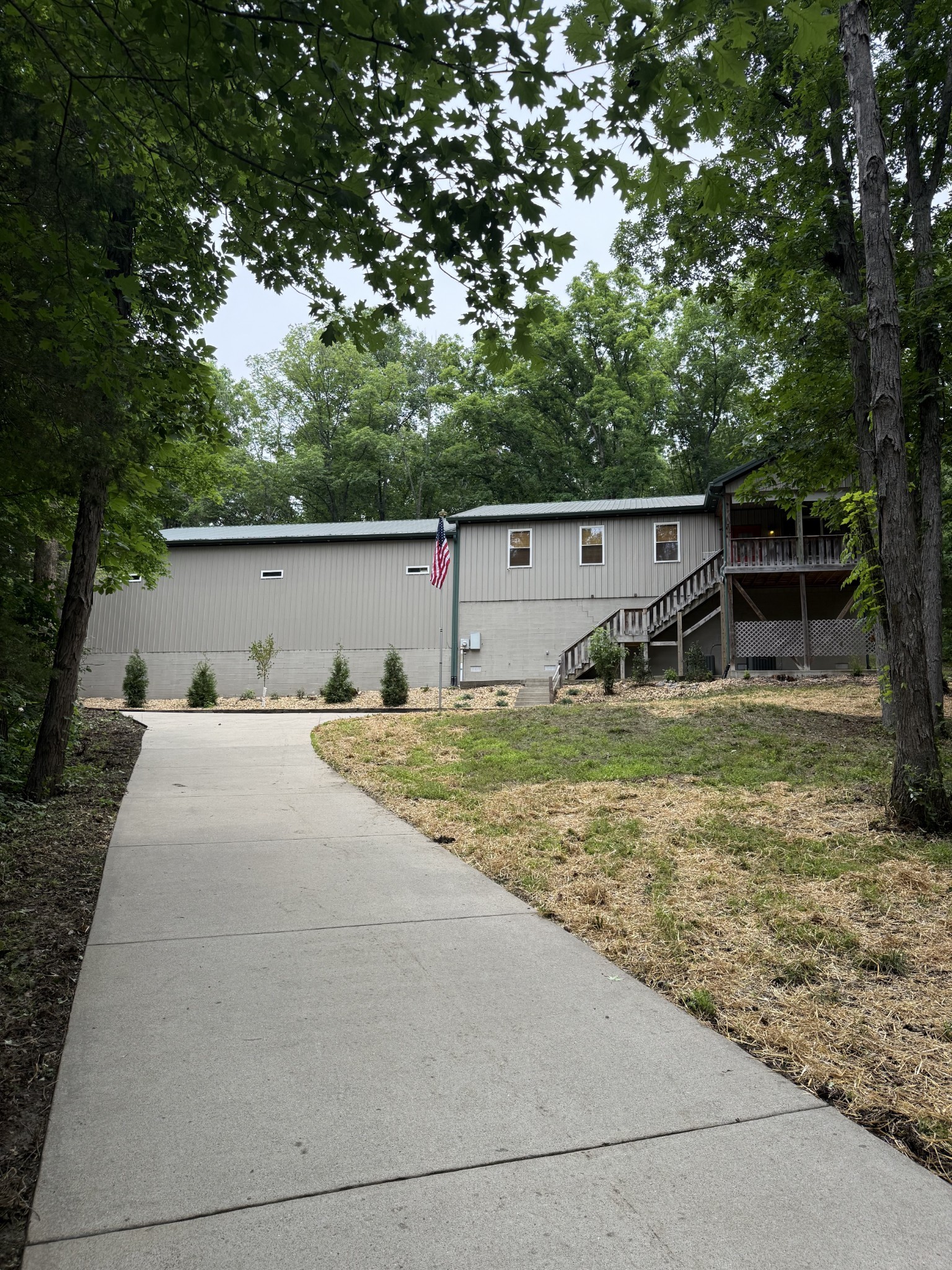 527 Hickory Ridge Rd