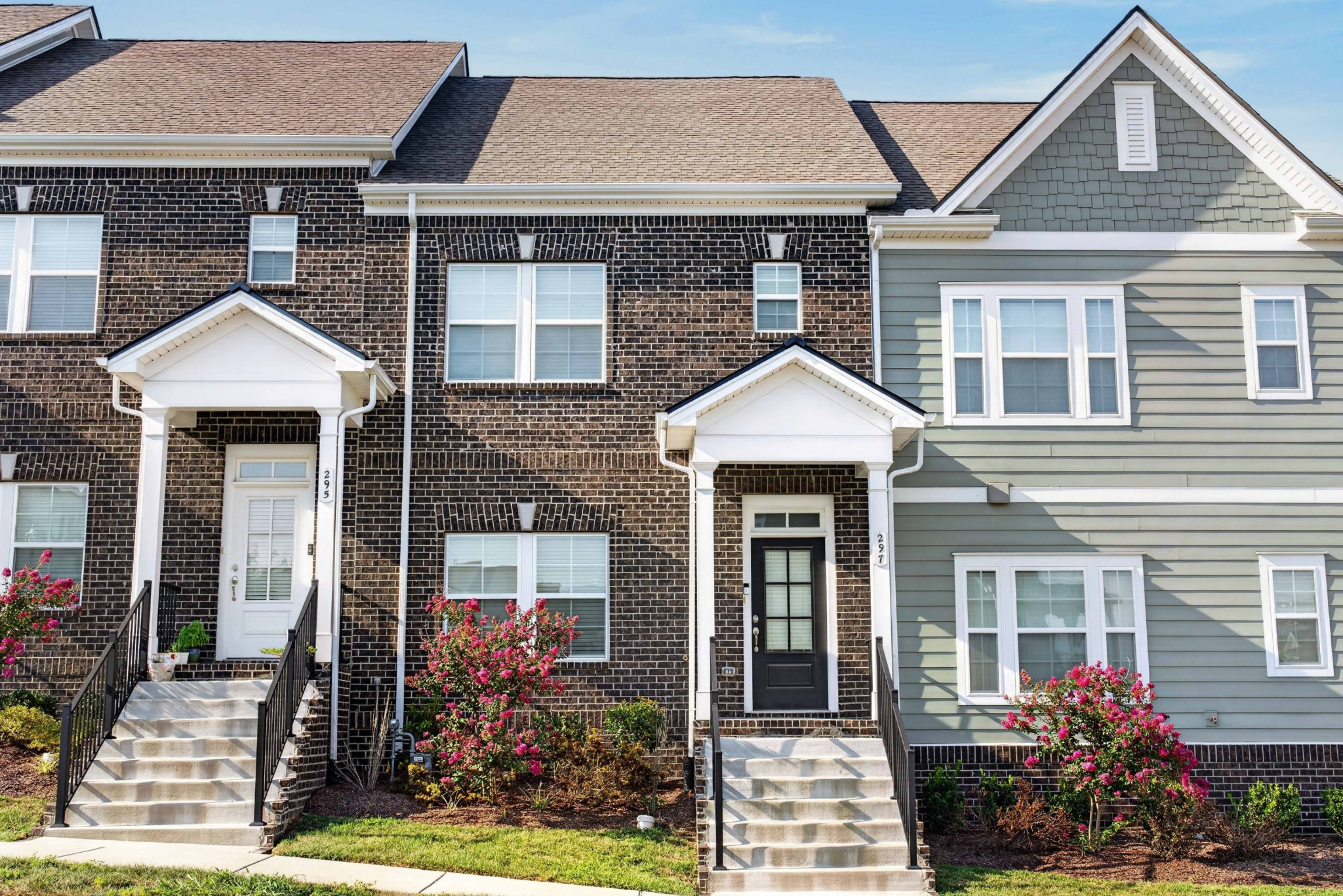 297 Ben Hill Dr