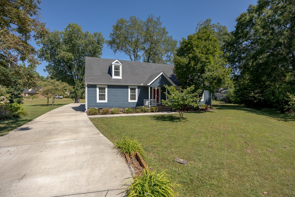 1407 Glade Ct