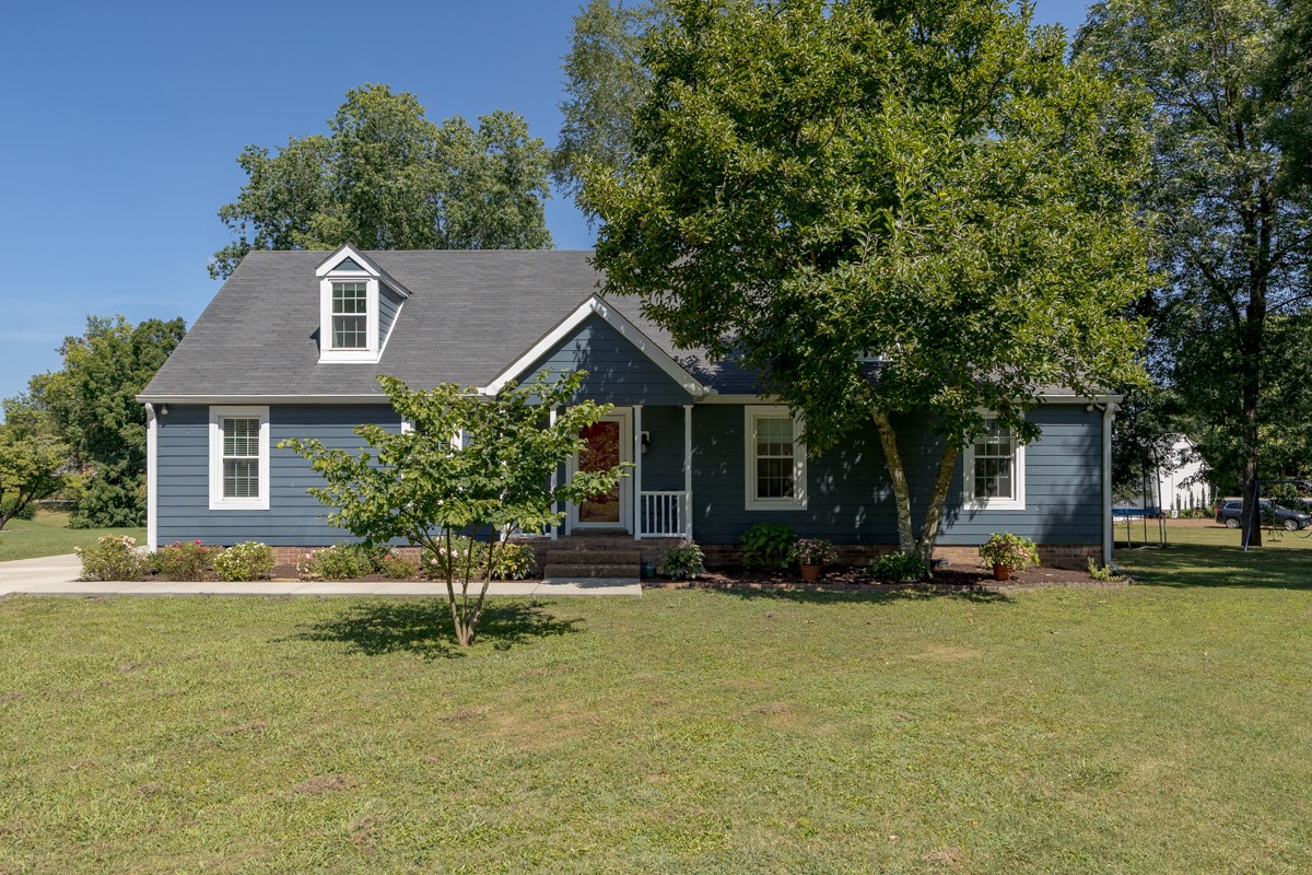 1407 Glade Ct