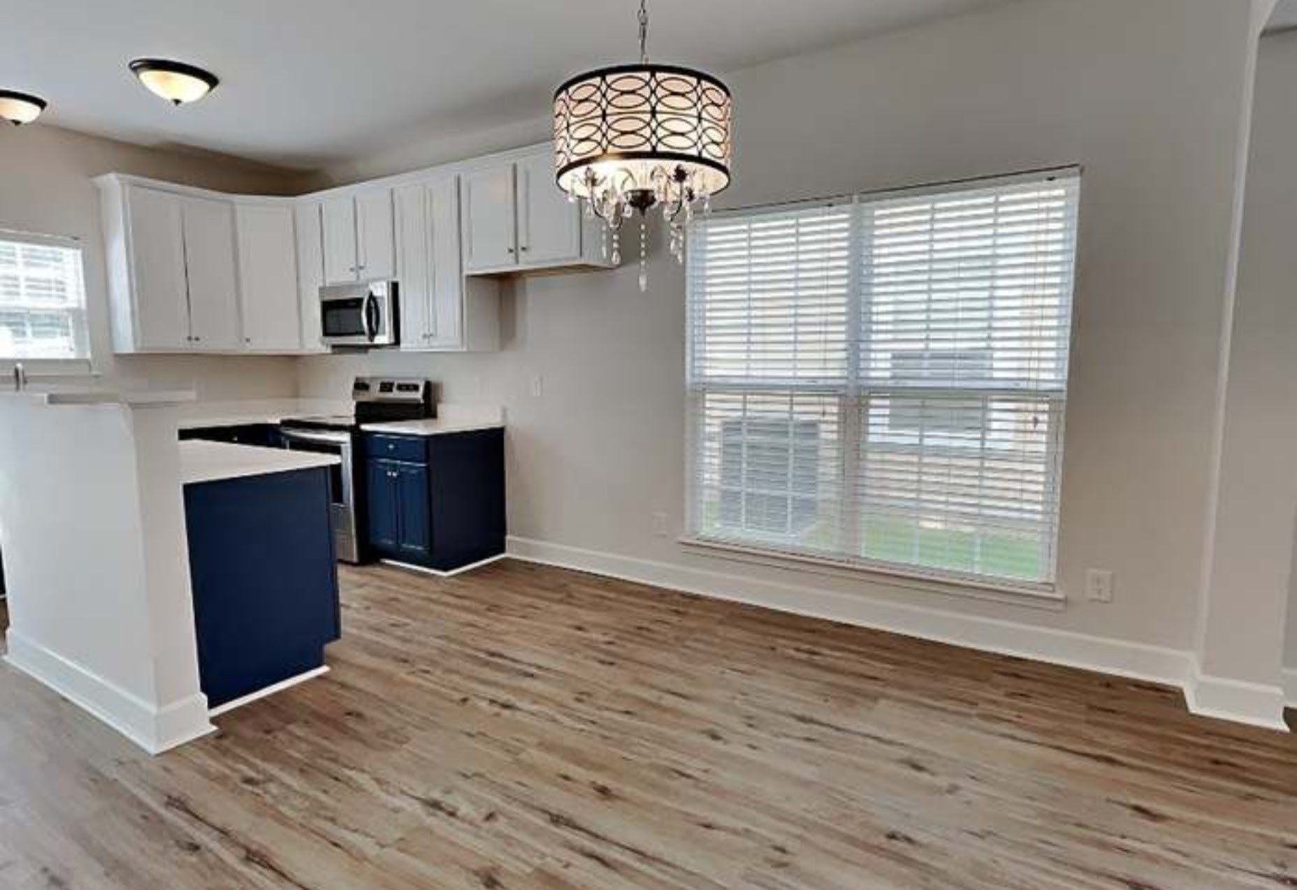2019 Avery Park Dr
