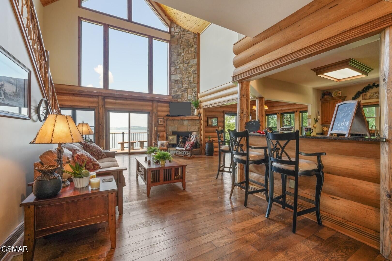 1154 Stoneway Court