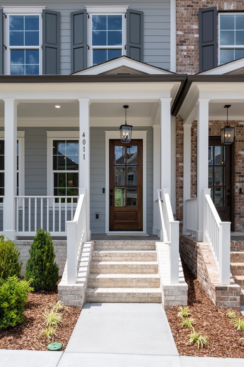 4011 Forestside Dr