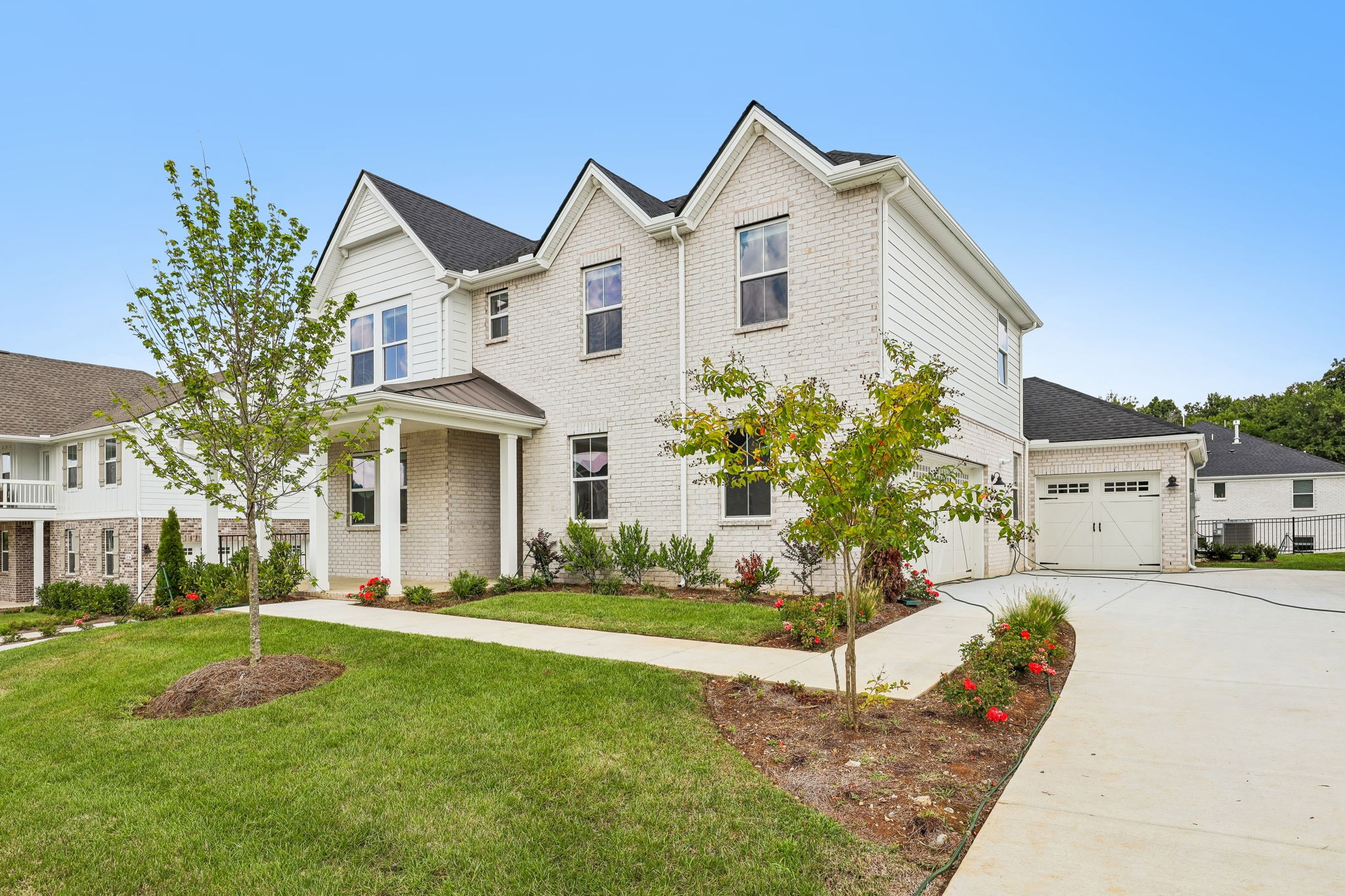 2038 Riley Park Dr