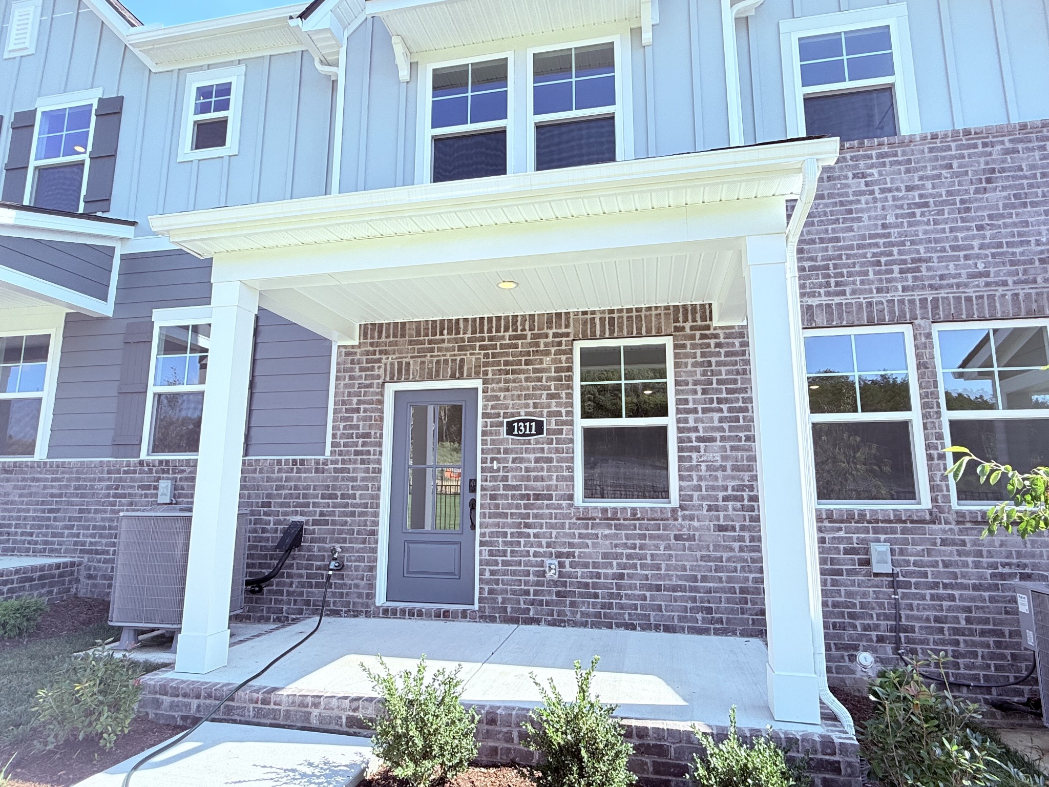 1311 Stubblefield Aly
