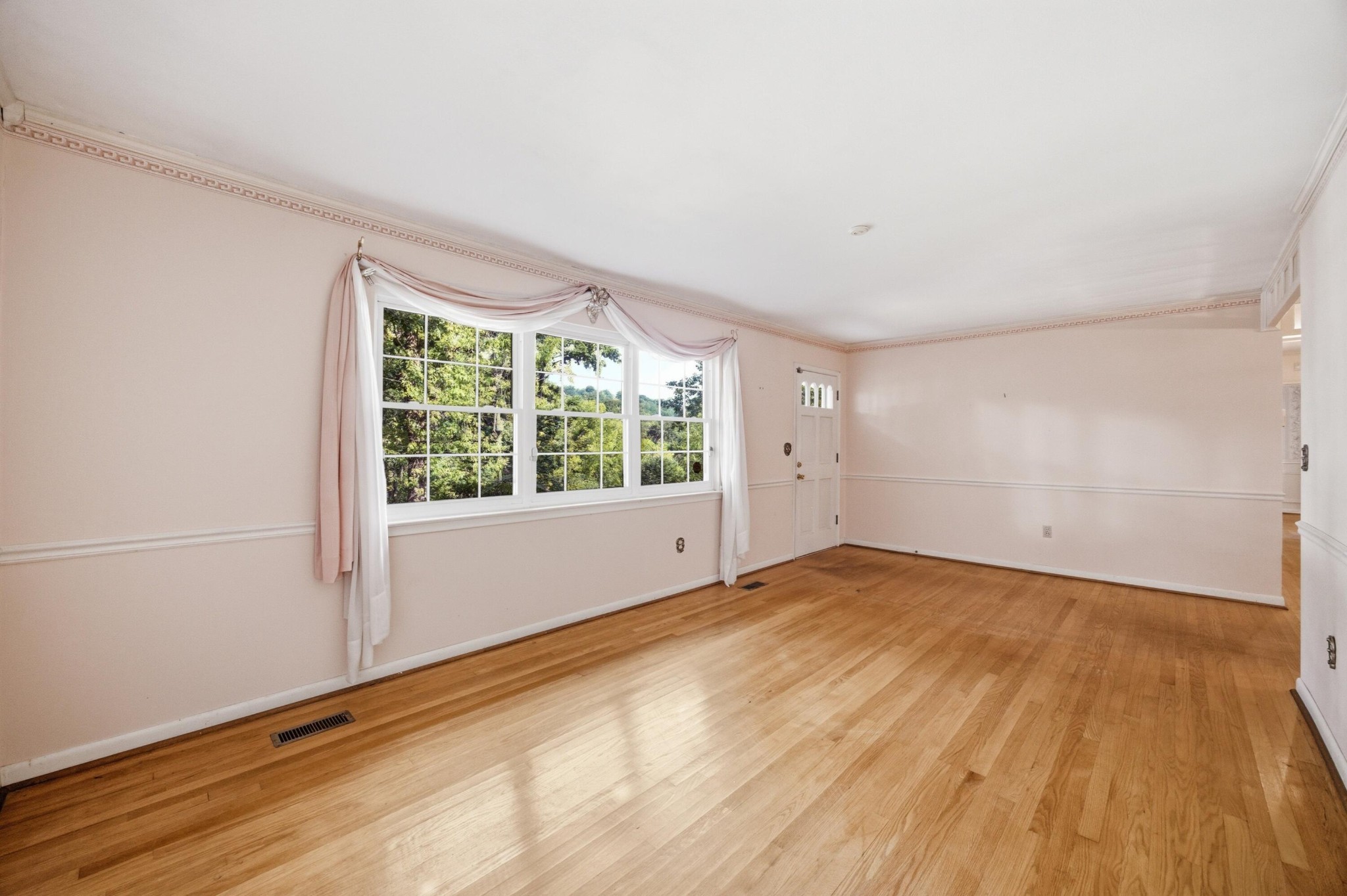 1406 Melody Lane