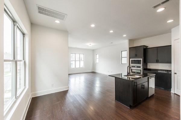 162 Oasis Dr