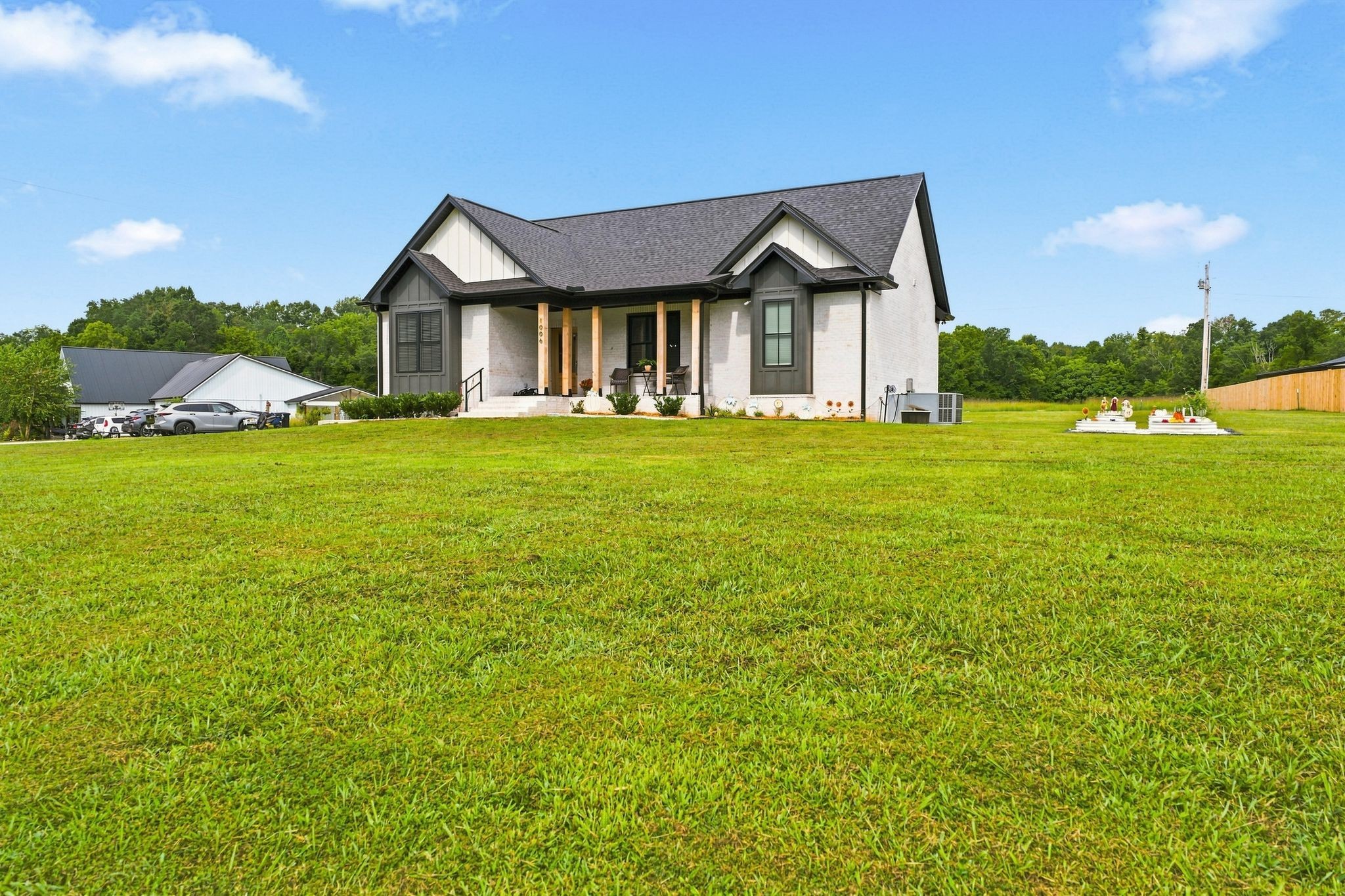 1006 Clifton Valley Rd