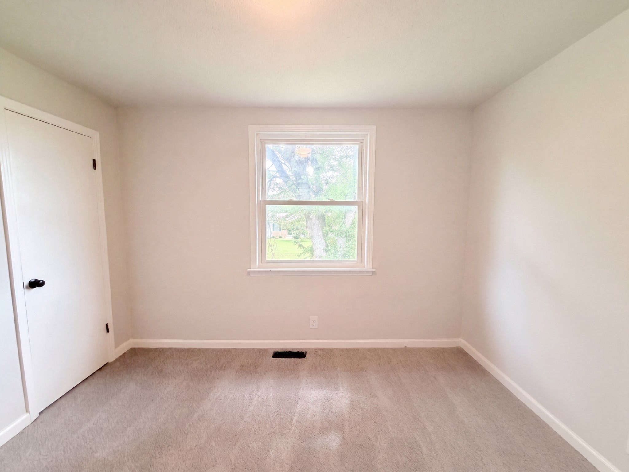324 Woodale Dr
