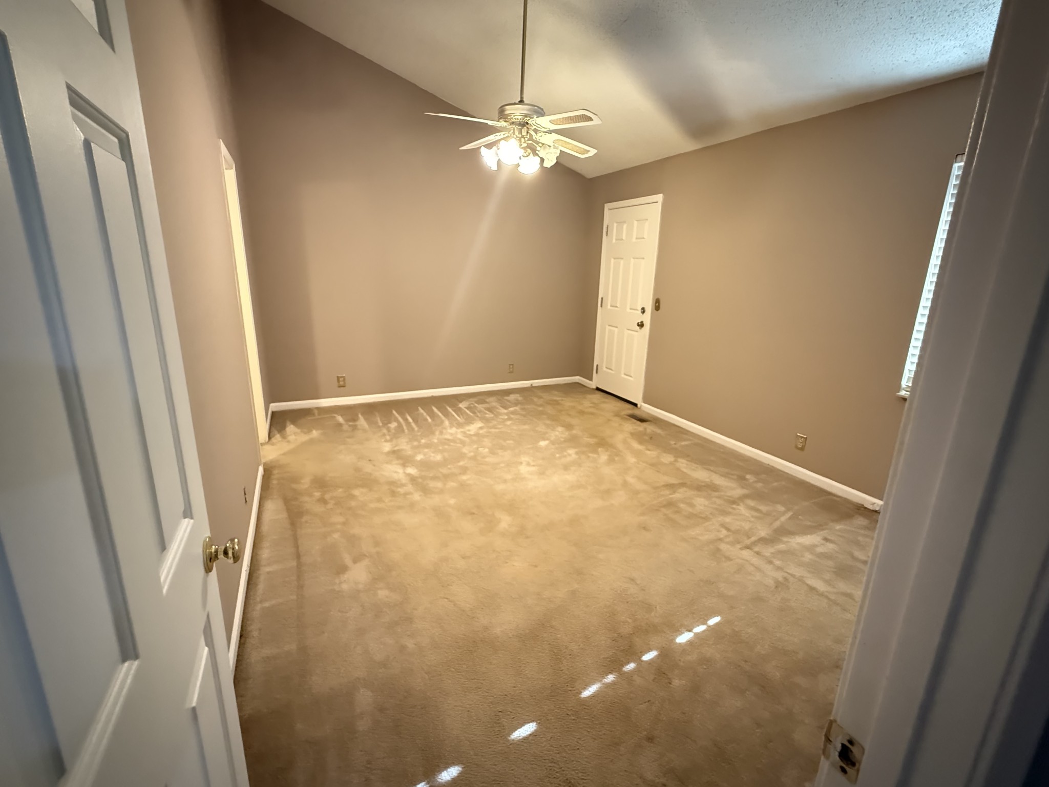 3605 Arcadia Cir