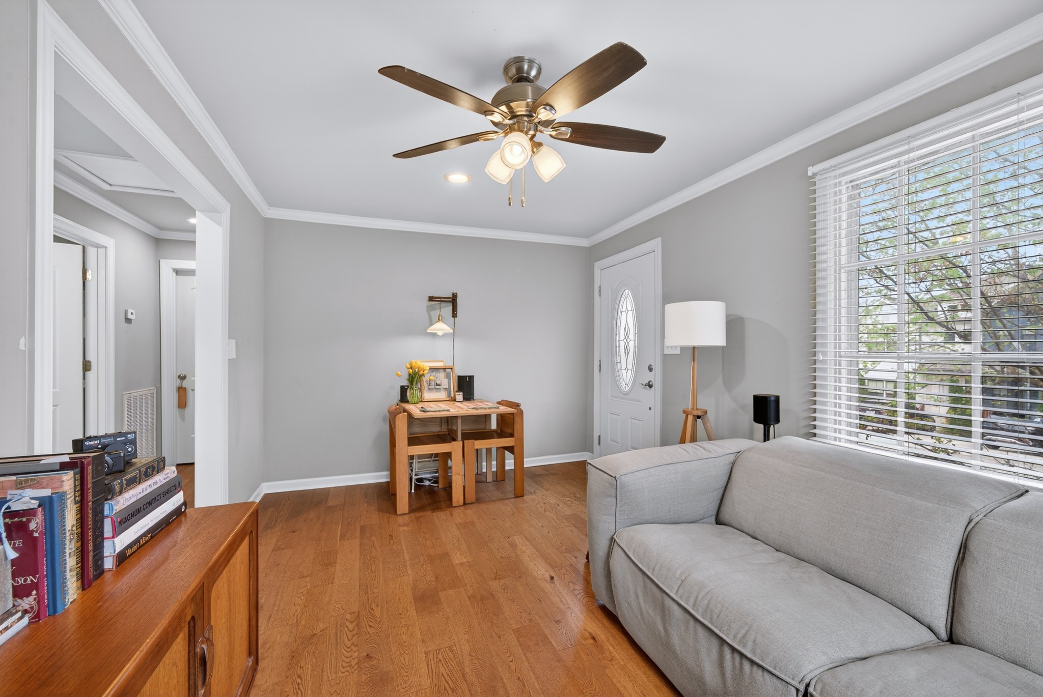 614A Annex Ave