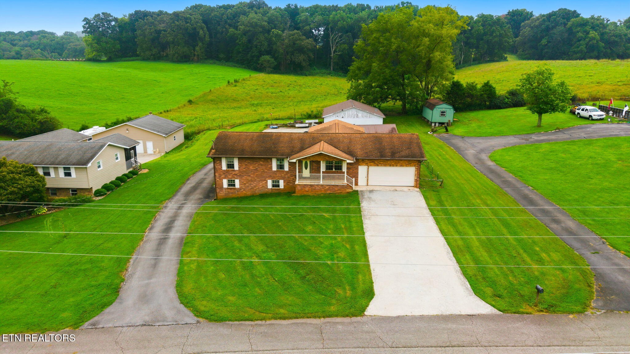 208 Overlook Drive