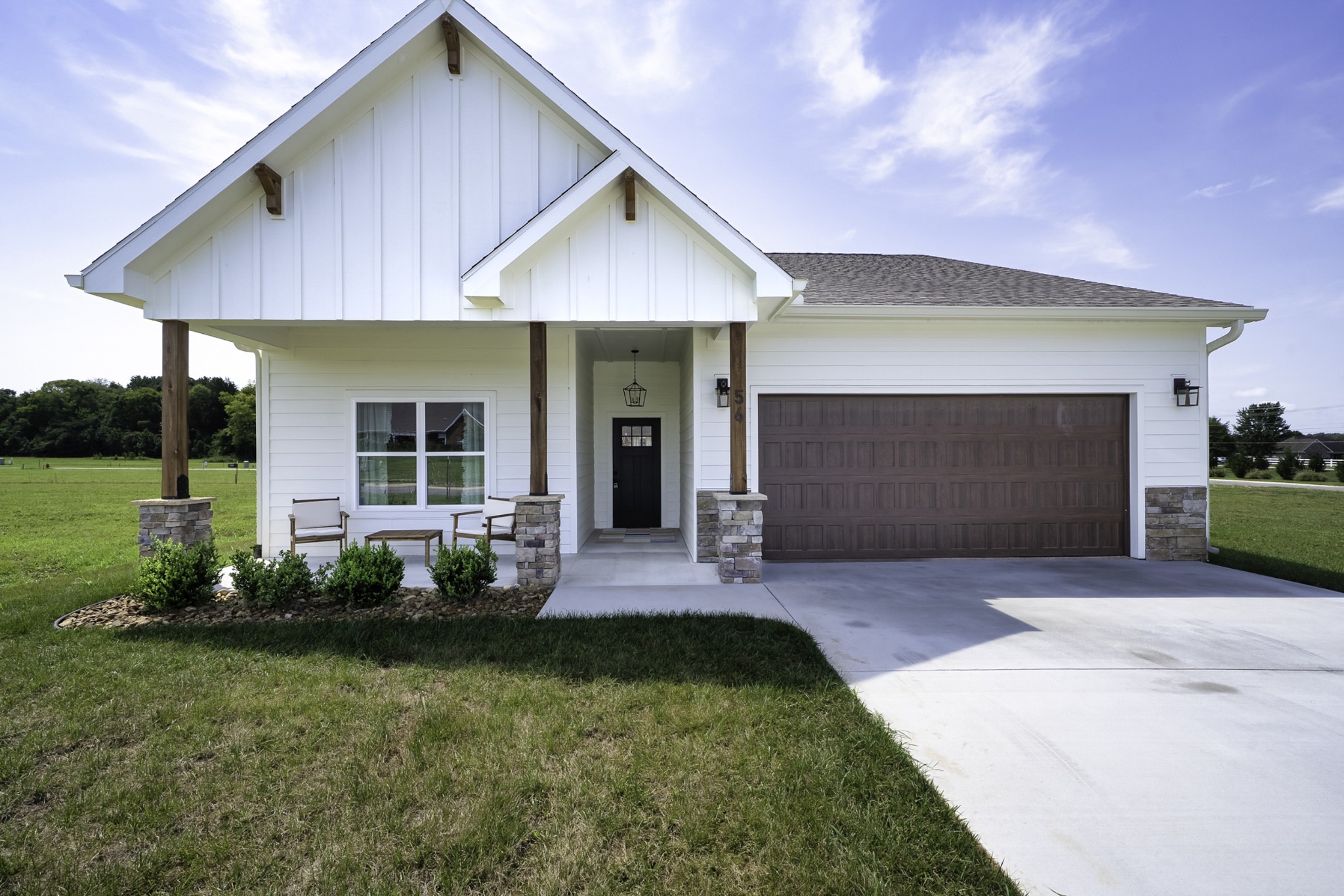 56 Deer Valley Cir