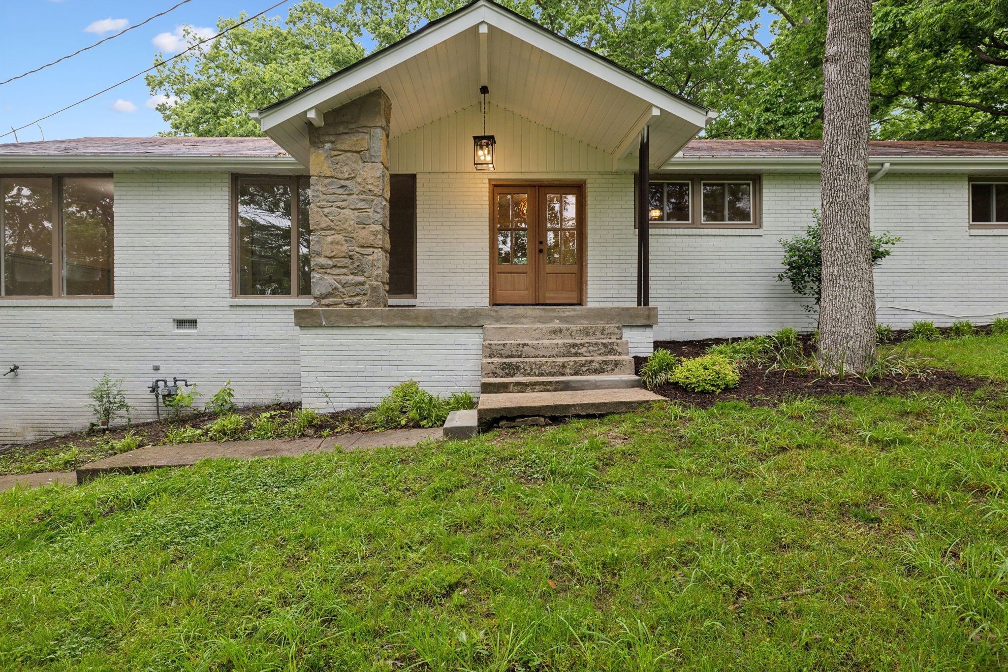 909 Plateau Pkwy