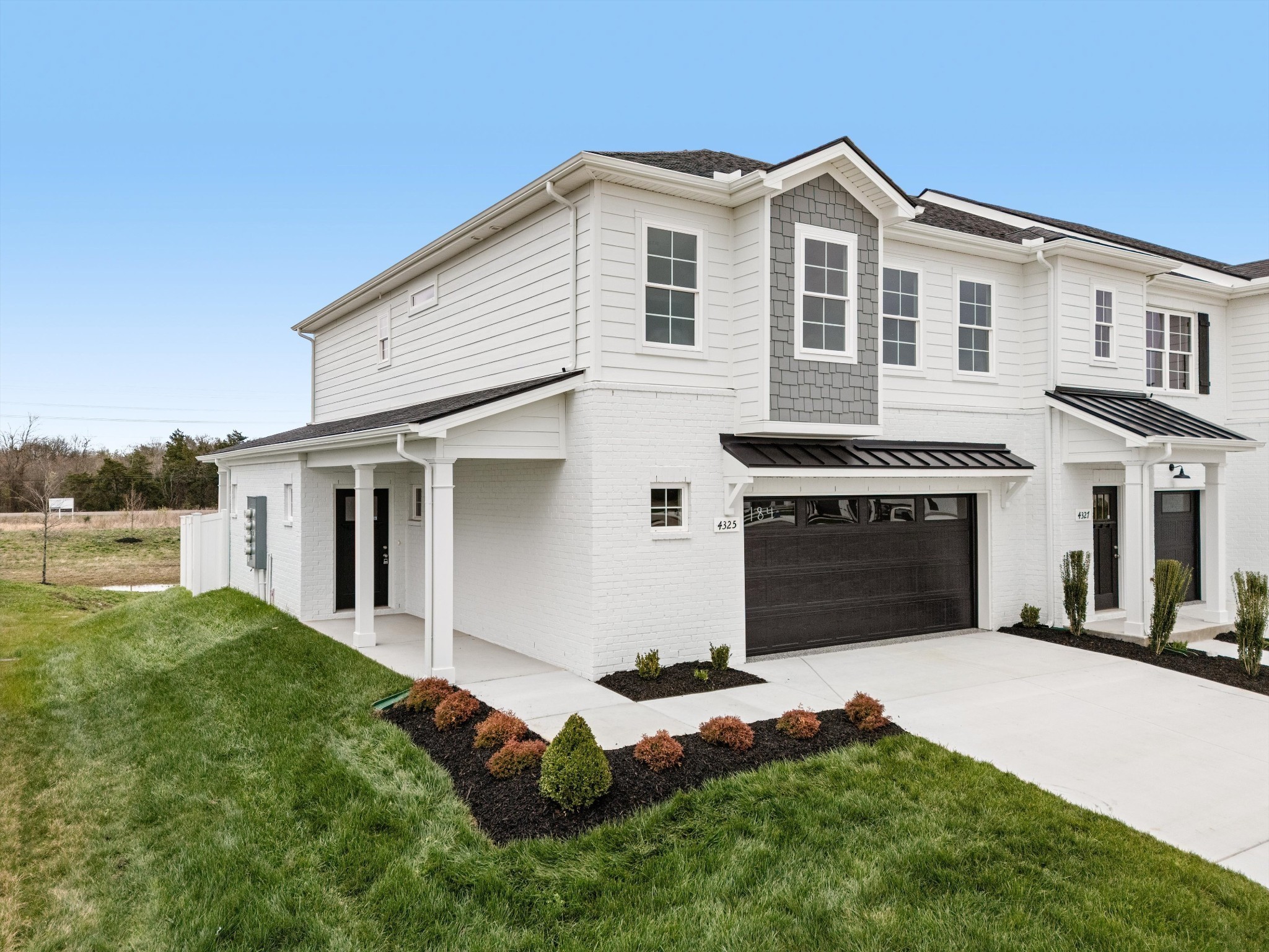 4331 Calusa Dr