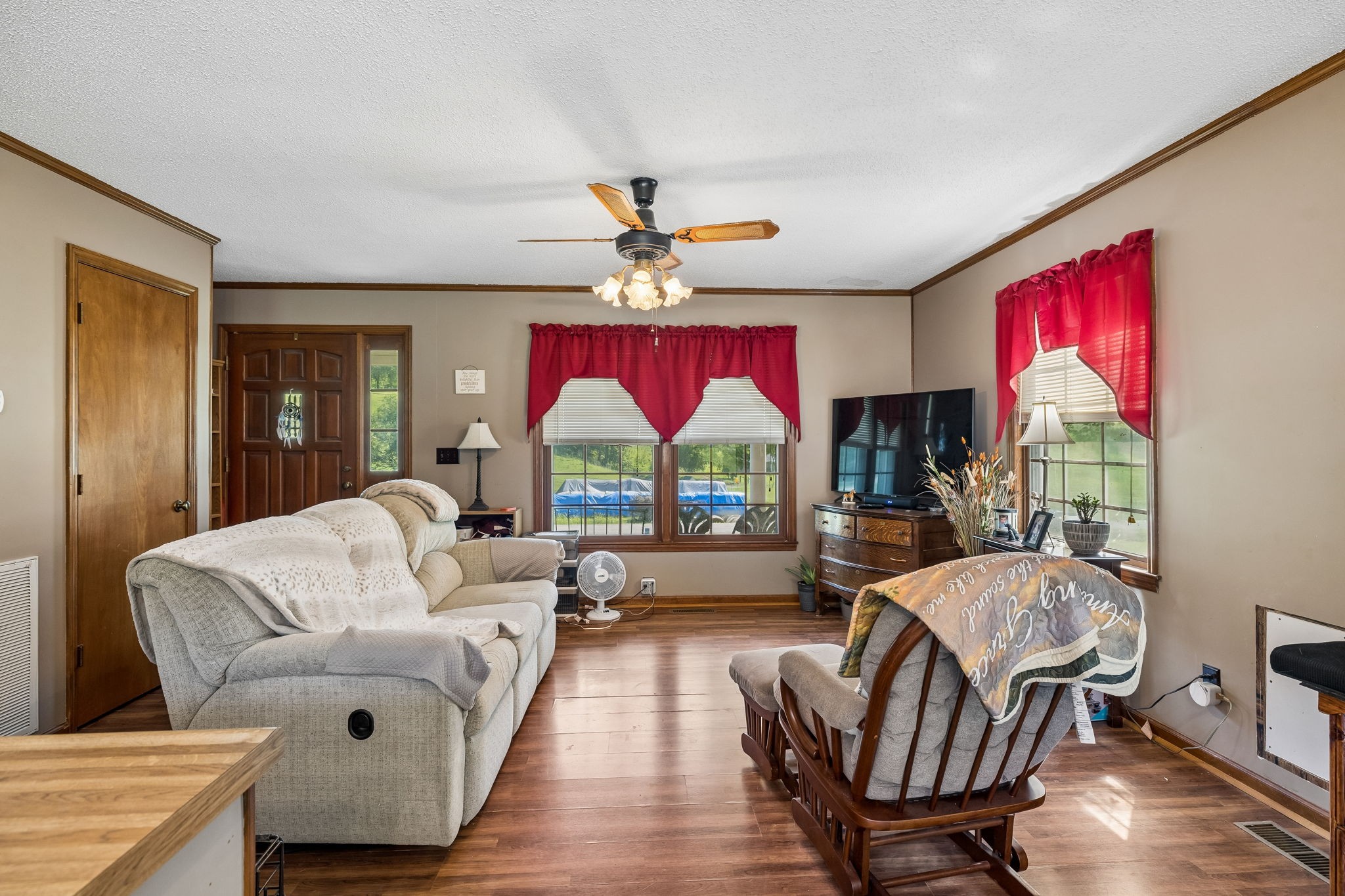 4462 Jackson Hollow Rd