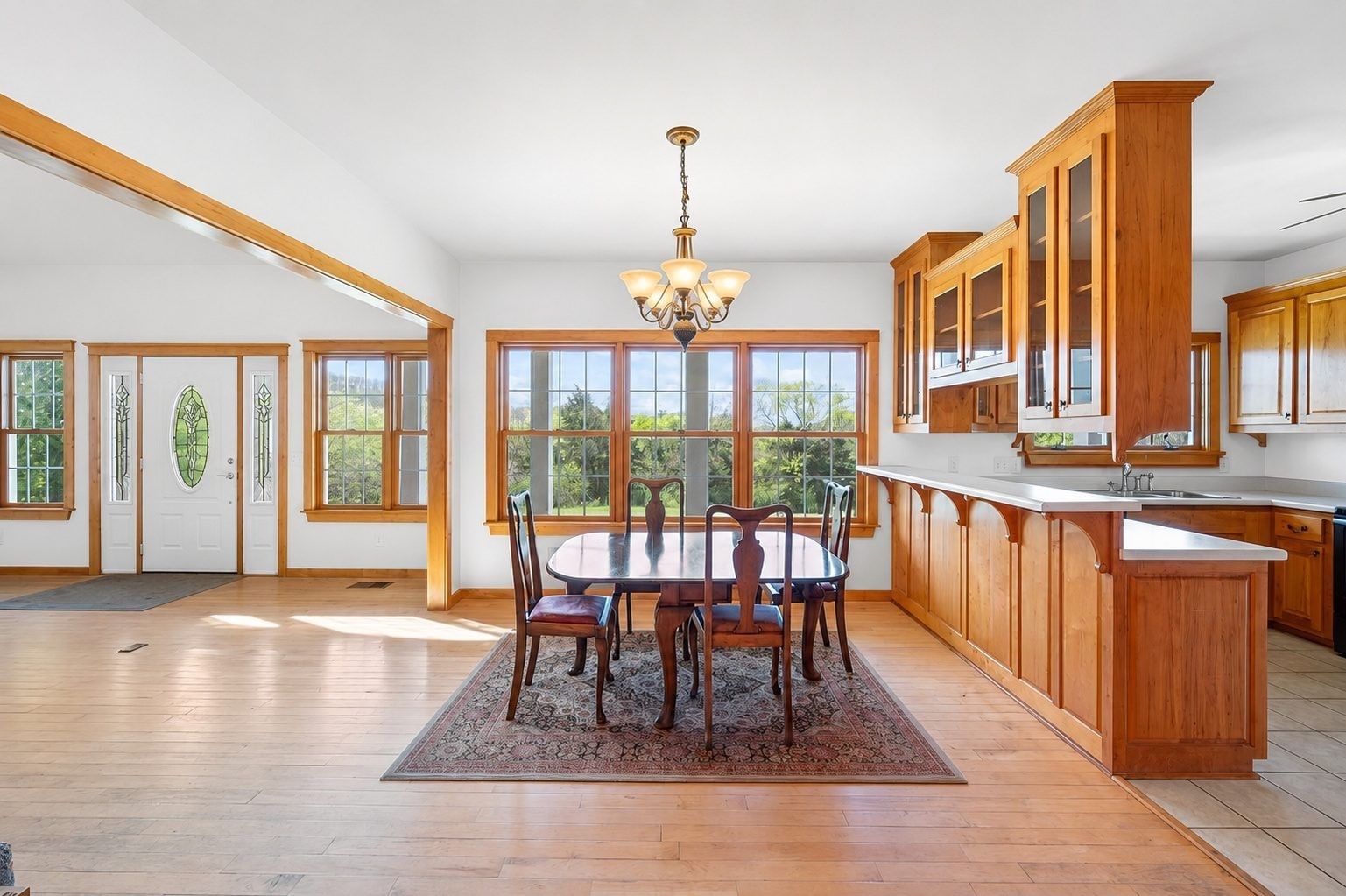 216 Old Wolf Hill Rd