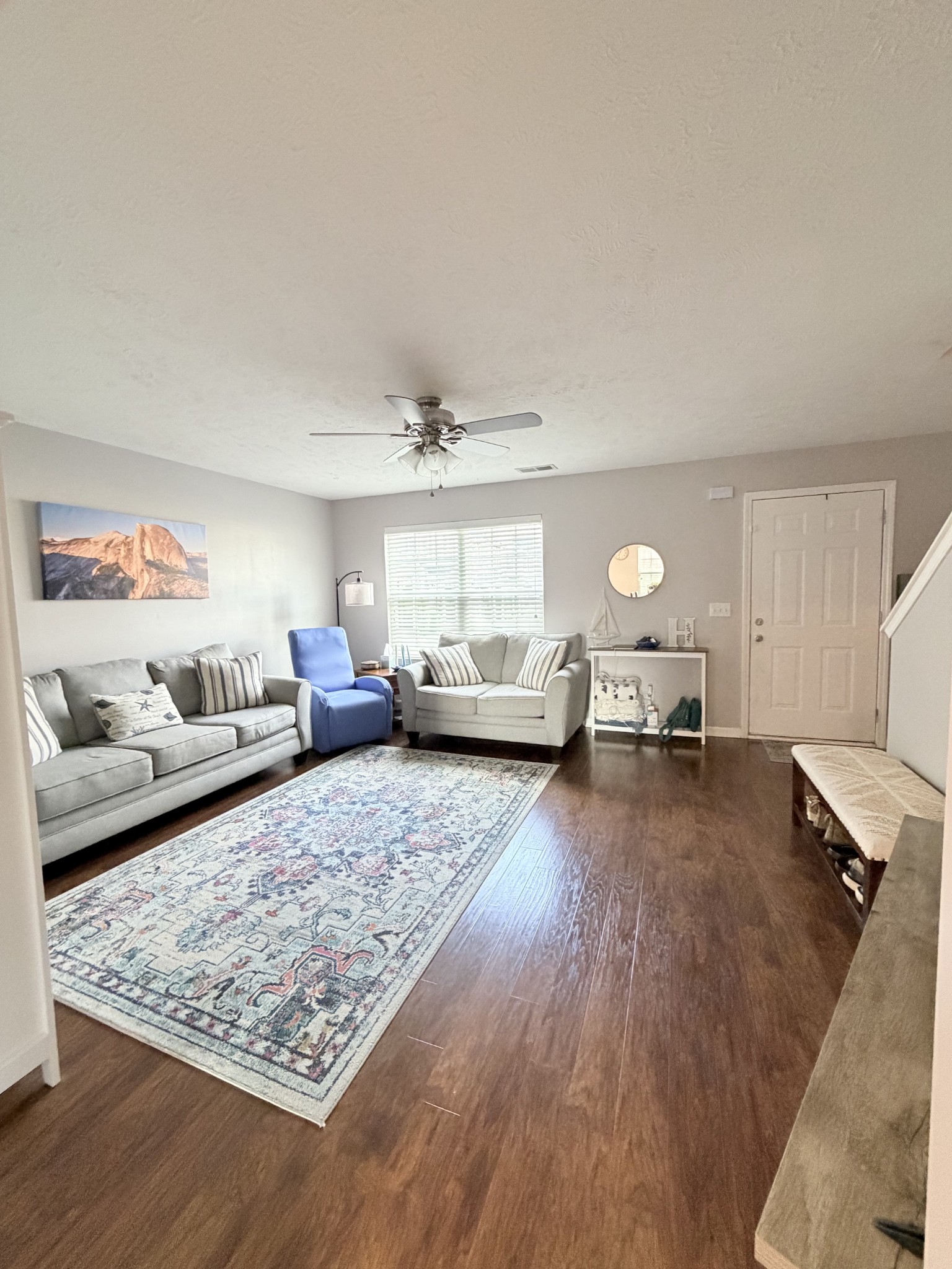 108 Glen Valley Cir