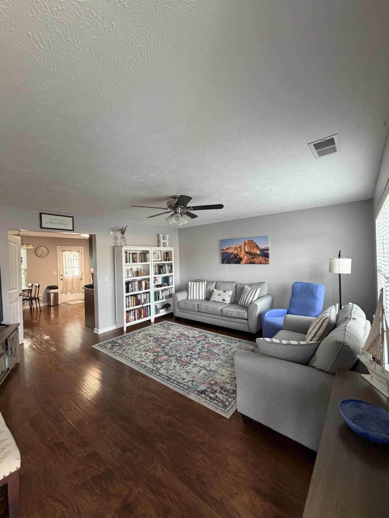 108 Glen Valley Cir