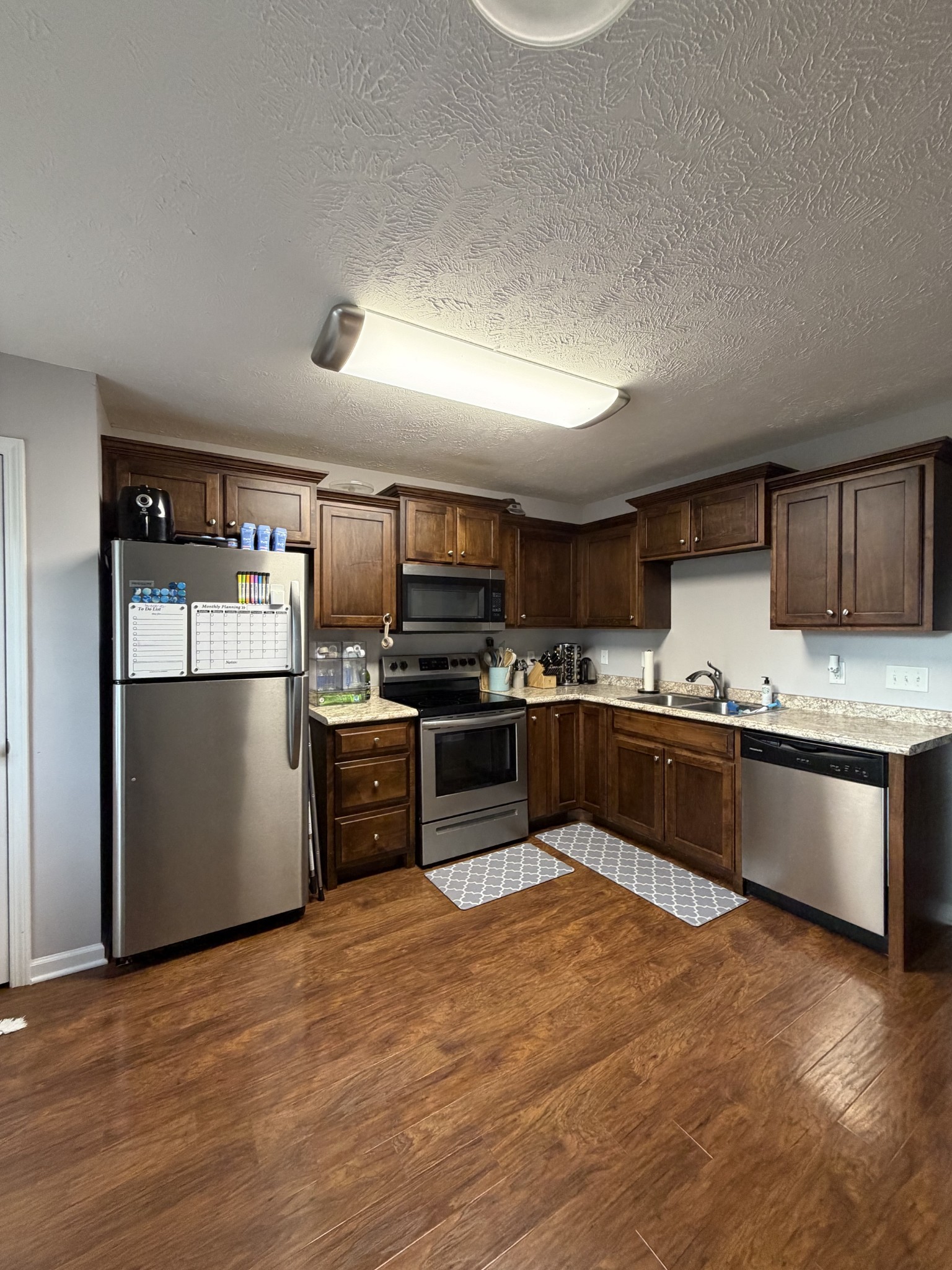 108 Glen Valley Cir